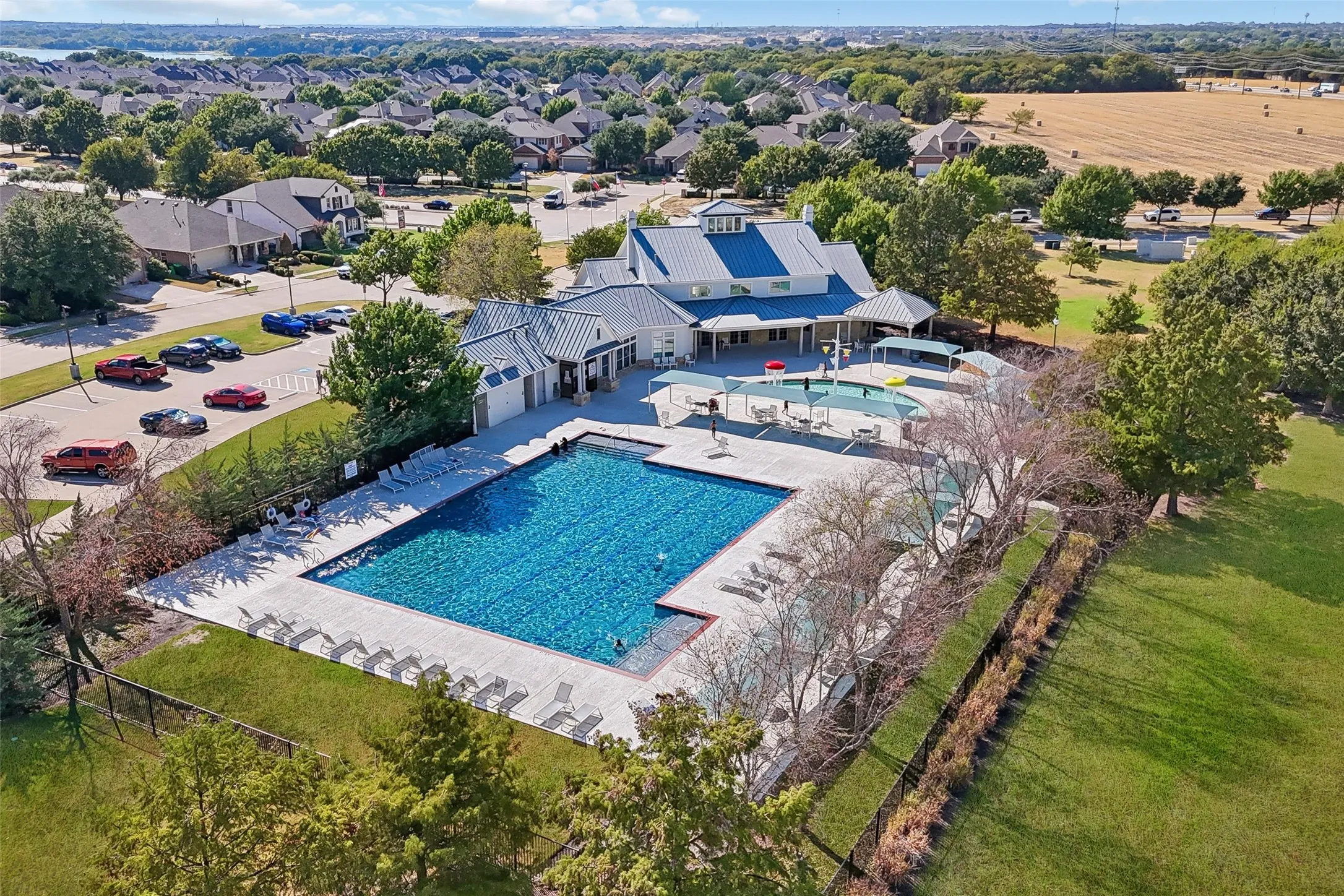 Single Family Residence For Sale in Denton County , 1212 Upland Dove Drive, Little Elm, Texas 75068, 4 Bedroom, 3 Bathroom, 2 Garage spaces, 2,532 Sqft, built in 2021, mls#21380946, Real Estate Agent in Little Elm, Homes For Sale in Denton county, Homes For Sale in Little Elm, Realtor in Little Elm Texas, Real Estate Brokerage Independent Realty Texas, Luminita Cordes Realtor