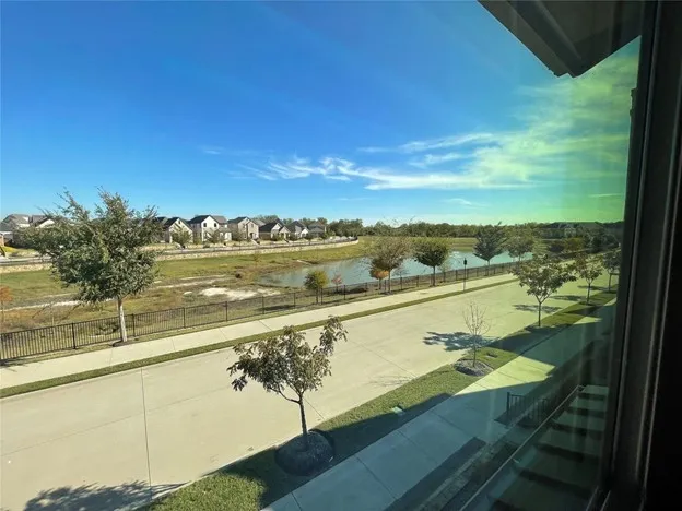 Townhouse For Rent in Collin County , 4861 Ellie Lane, Fairview, Texas 75069, 3 Bedroom, 3 Bathroom, 2 Garage spaces, 2,070 Sqft, built in 2019, mls#21397093, Real Estate Agent in Fairview, Homes For Rent in Collin county, Homes For Rent in Fairview, Realtor in Fairview Texas, Real Estate Brokerage Independent Realty Texas, Luminita Cordes Realtor
