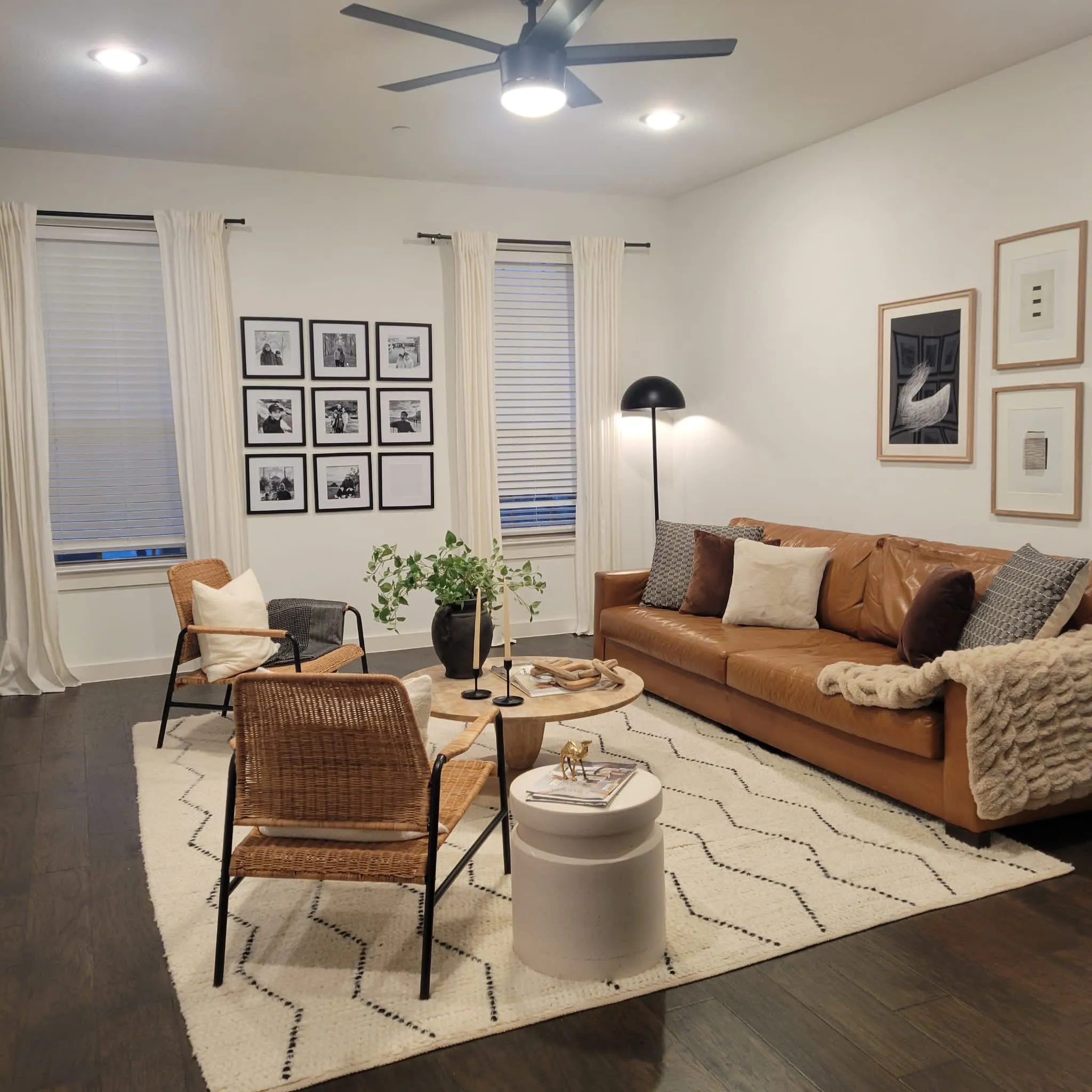 Townhouse For Rent in Collin County , 4861 Ellie Lane, Fairview, Texas 75069, 3 Bedroom, 3 Bathroom, 2 Garage spaces, 2,070 Sqft, built in 2019, mls#21397093, Real Estate Agent in Fairview, Homes For Rent in Collin county, Homes For Rent in Fairview, Realtor in Fairview Texas, Real Estate Brokerage Independent Realty Texas, Luminita Cordes Realtor
