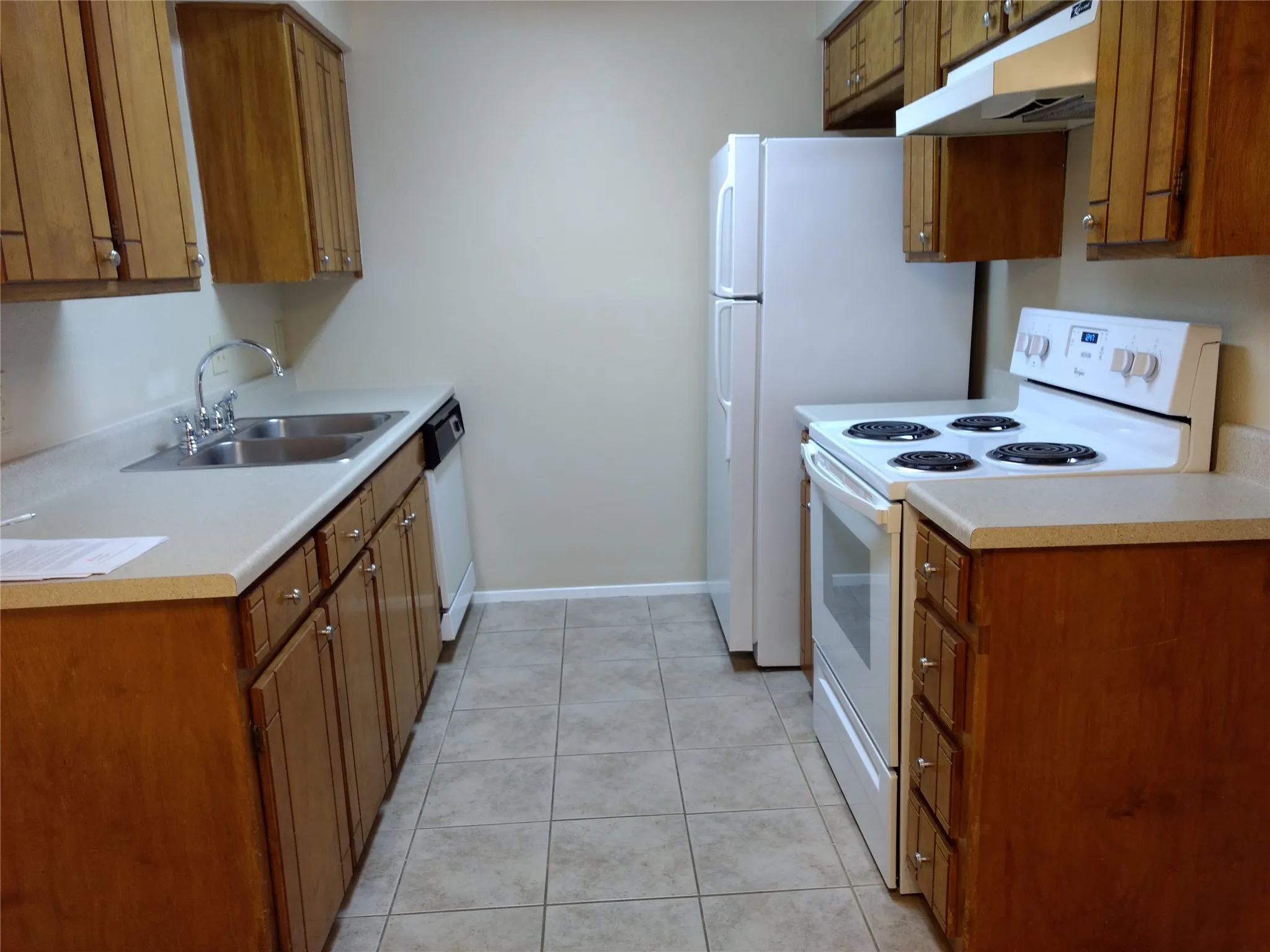 Duplex For Rent in Tarrant County , 716 Windcrest Drive, Keller, Texas 76248, 3 Bedroom, 2 Bathroom, Garage spaces, 1,068 Sqft, built in 1983, mls#21398769, Real Estate Agent in Keller, Homes For Rent in Tarrant county, Homes For Rent in Keller, Realtor in Keller Texas, Real Estate Brokerage Independent Realty Texas, Luminita Cordes Realtor