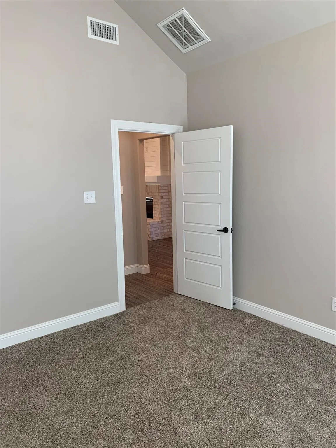 Single Family Residence For Rent in Taylor County , 250 Audra Circle, Abilene, Texas 79602, 4 Bedroom, 2 Bathroom, 2 Garage spaces, 1,753 Sqft, built in 2020, mls#21398299, Real Estate Agent in Abilene, Homes For Rent in Taylor county, Homes For Rent in Abilene, Realtor in Abilene Texas, Real Estate Brokerage Independent Realty Texas, Luminita Cordes Realtor