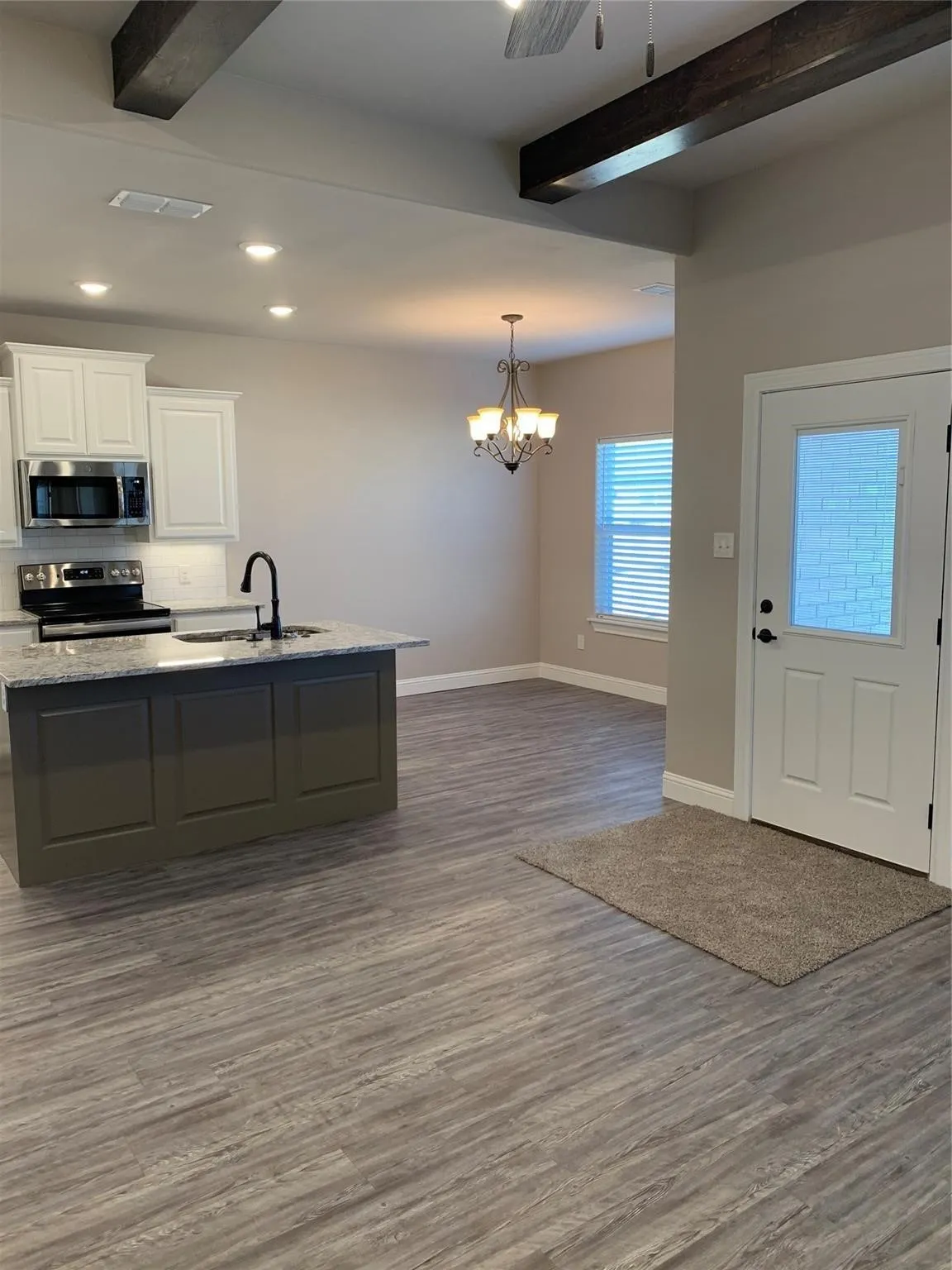 Single Family Residence For Rent in Taylor County , 250 Audra Circle, Abilene, Texas 79602, 4 Bedroom, 2 Bathroom, 2 Garage spaces, 1,753 Sqft, built in 2020, mls#21398299, Real Estate Agent in Abilene, Homes For Rent in Taylor county, Homes For Rent in Abilene, Realtor in Abilene Texas, Real Estate Brokerage Independent Realty Texas, Luminita Cordes Realtor