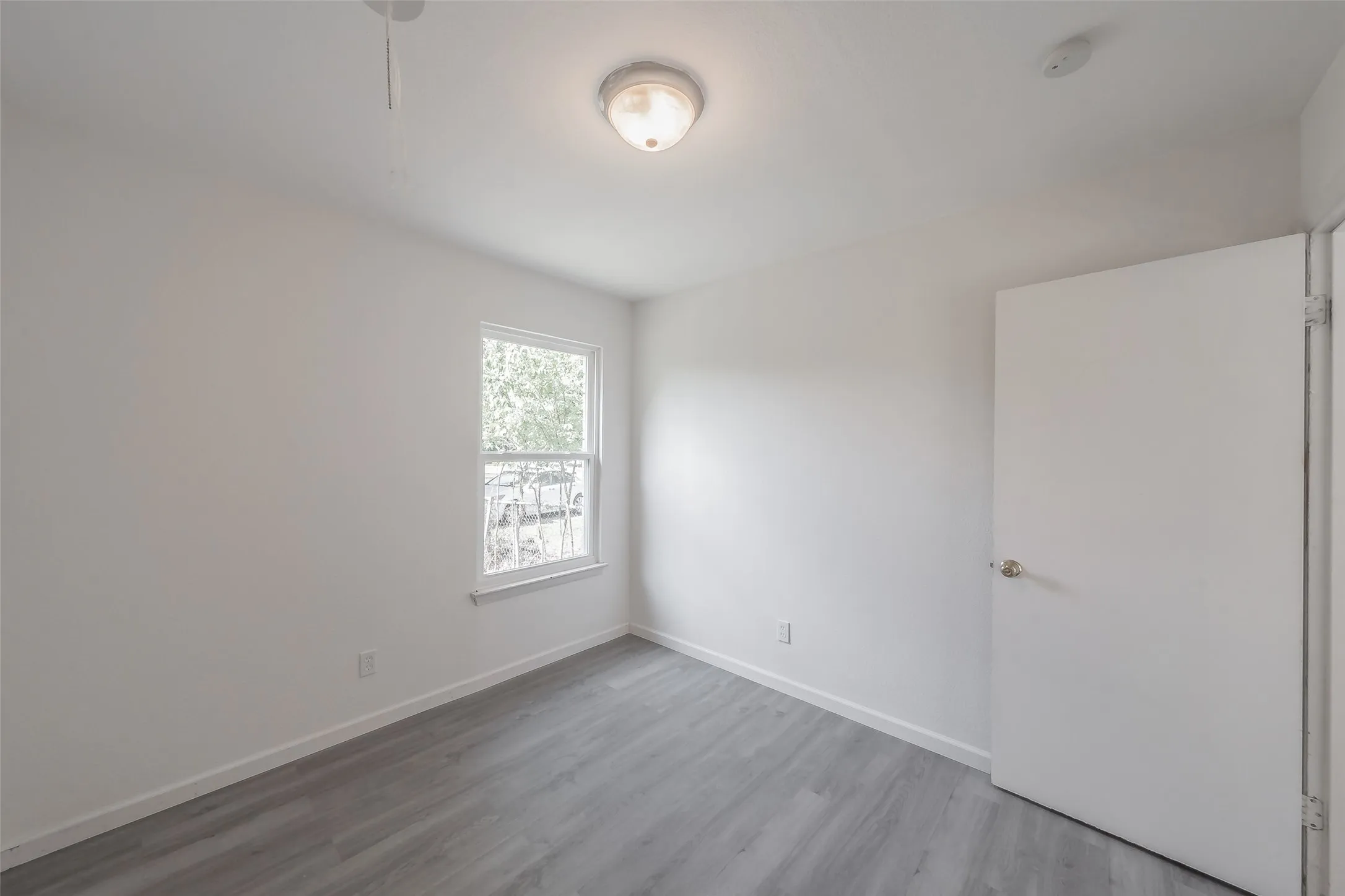 Single Family Residence For Rent in Tarrant County , 4920 Colorado Boulevard, North Richland Hills, Texas 76180, 3 Bedroom, 2 Bathroom, 1 Garage spaces, 1,410 Sqft, built in 1960, mls#21398782, Real Estate Agent in North Richland Hills, Homes For Rent in Tarrant county, Homes For Rent in North Richland Hills, Realtor in North Richland Hills Texas, Real Estate Brokerage Independent Realty Texas, Luminita Cordes Realtor