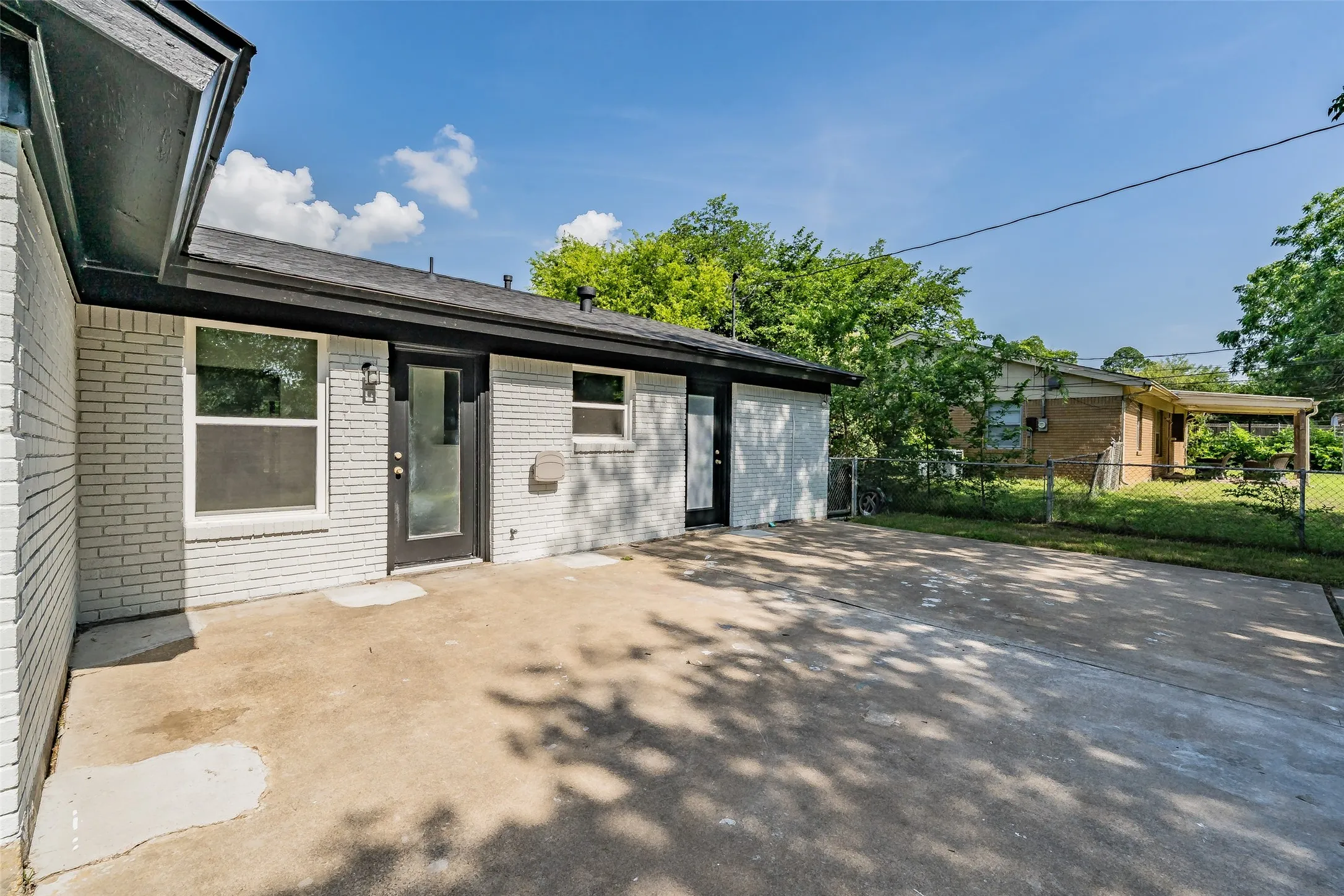 Single Family Residence For Rent in Tarrant County , 4920 Colorado Boulevard, North Richland Hills, Texas 76180, 3 Bedroom, 2 Bathroom, 1 Garage spaces, 1,410 Sqft, built in 1960, mls#21398782, Real Estate Agent in North Richland Hills, Homes For Rent in Tarrant county, Homes For Rent in North Richland Hills, Realtor in North Richland Hills Texas, Real Estate Brokerage Independent Realty Texas, Luminita Cordes Realtor