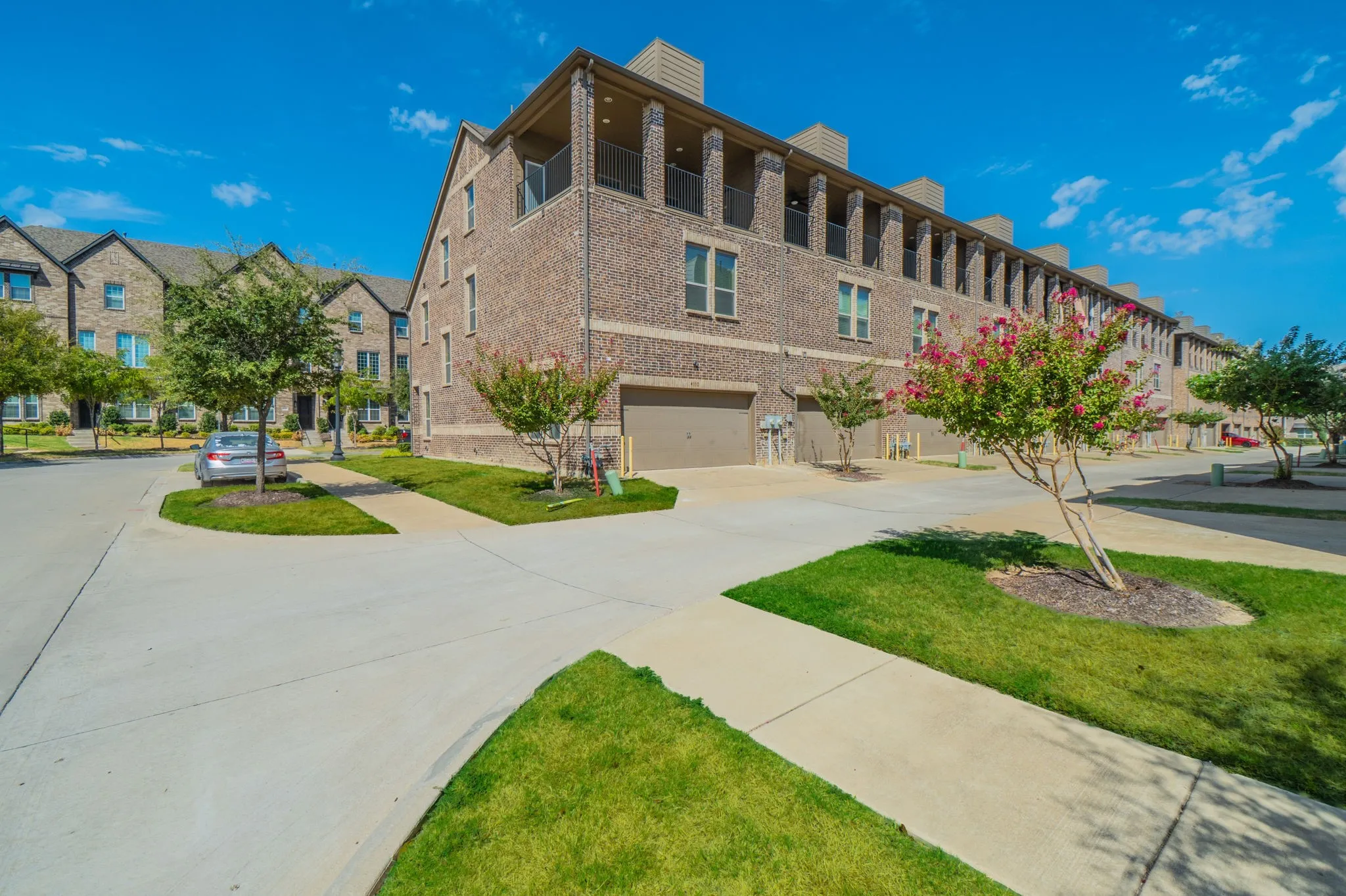 Townhouse For Rent in Collin County , 4110 Shavano Drive, Frisco, Texas 75034, 3 Bedroom, 4 Bathroom, 2 Garage spaces, 1,944 Sqft, built in 2018, mls#21398228, Real Estate Agent in Frisco, Homes For Rent in Collin county, Homes For Rent in Frisco, Realtor in Frisco Texas, Real Estate Brokerage Independent Realty Texas, Luminita Cordes Realtor