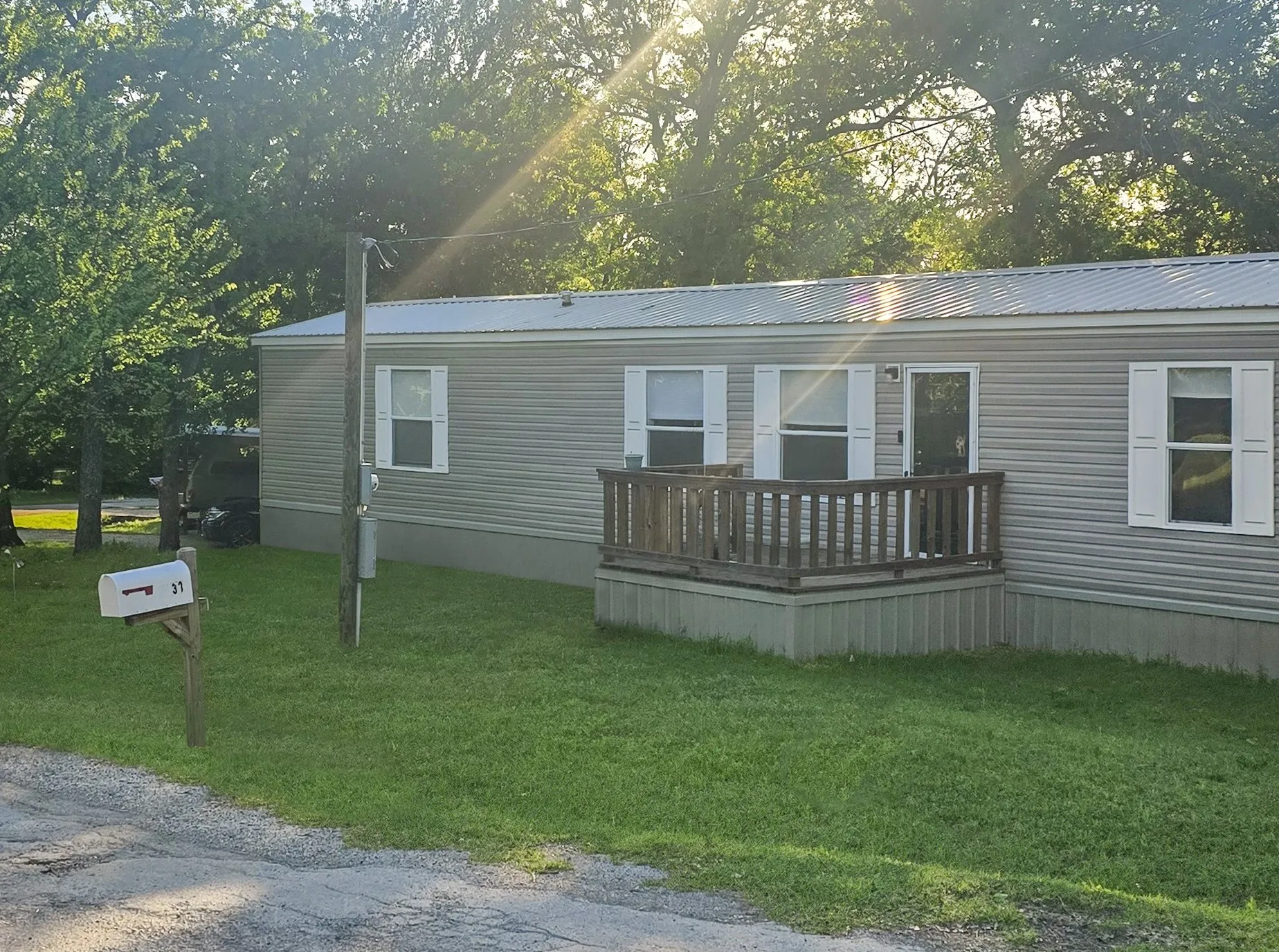 Mobile Home For Sale in Parker County , 6033 Hidden Circle, Azle, Texas 76020, 3 Bedroom, 2 Bathroom, Garage spaces, 1,153 Sqft, built in 2022, mls#21398753, Real Estate Agent in Azle, Homes For Sale in Parker county, Homes For Sale in Azle, Realtor in Azle Texas, Real Estate Brokerage Independent Realty Texas, Luminita Cordes Realtor