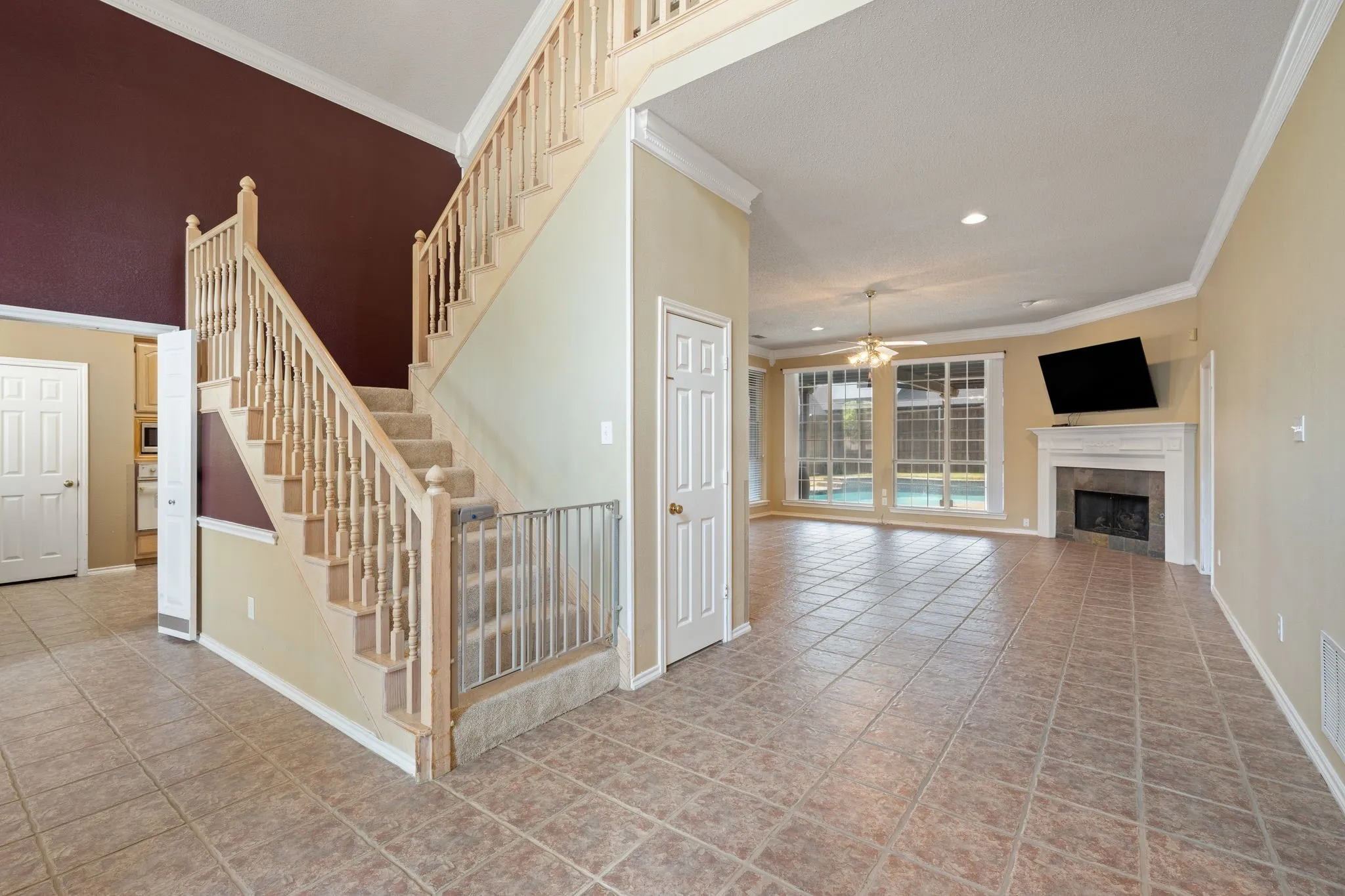 Single Family Residence For Sale in Rockwall County , 4609 Scenic Drive, Rowlett, Texas 75088, 4 Bedroom, 3 Bathroom, 2 Garage spaces, 3,001 Sqft, built in 1992, mls#21398822, Real Estate Agent in Rowlett, Homes For Sale in Rockwall county, Homes For Sale in Rowlett, Realtor in Rowlett Texas, Real Estate Brokerage Independent Realty Texas, Luminita Cordes Realtor