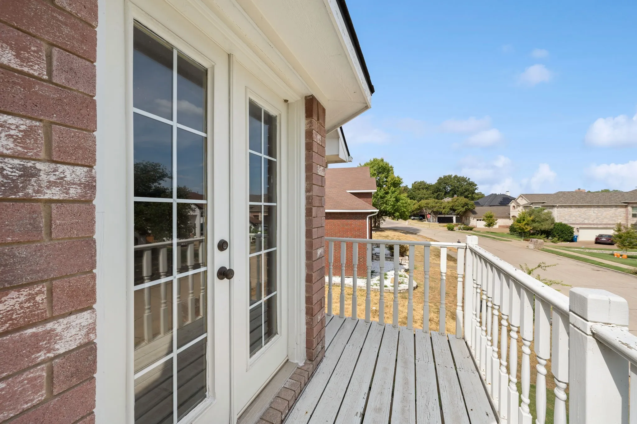 Single Family Residence For Sale in Rockwall County , 4609 Scenic Drive, Rowlett, Texas 75088, 4 Bedroom, 3 Bathroom, 2 Garage spaces, 3,001 Sqft, built in 1992, mls#21398822, Real Estate Agent in Rowlett, Homes For Sale in Rockwall county, Homes For Sale in Rowlett, Realtor in Rowlett Texas, Real Estate Brokerage Independent Realty Texas, Luminita Cordes Realtor
