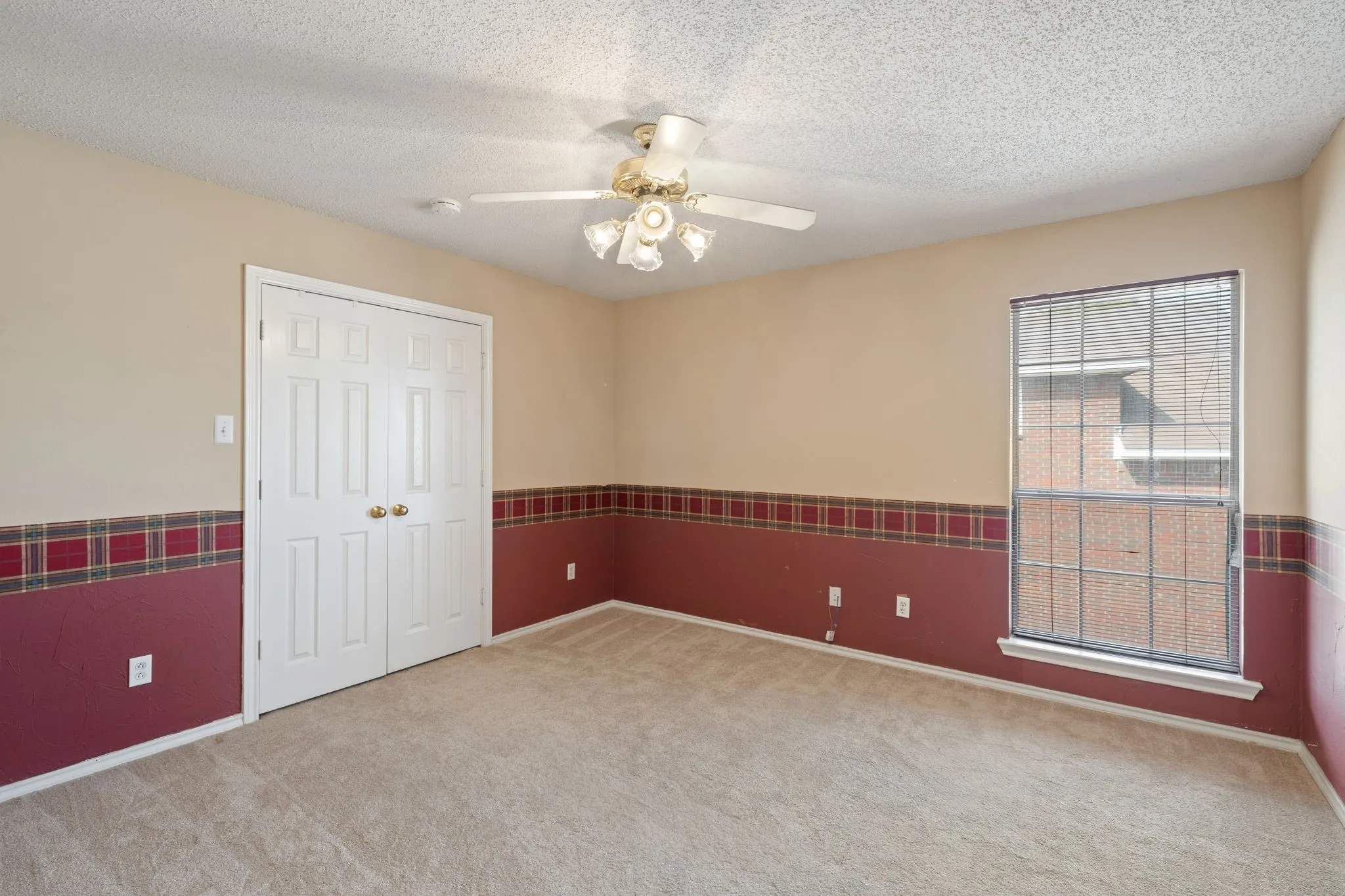 Single Family Residence For Sale in Rockwall County , 4609 Scenic Drive, Rowlett, Texas 75088, 4 Bedroom, 3 Bathroom, 2 Garage spaces, 3,001 Sqft, built in 1992, mls#21398822, Real Estate Agent in Rowlett, Homes For Sale in Rockwall county, Homes For Sale in Rowlett, Realtor in Rowlett Texas, Real Estate Brokerage Independent Realty Texas, Luminita Cordes Realtor