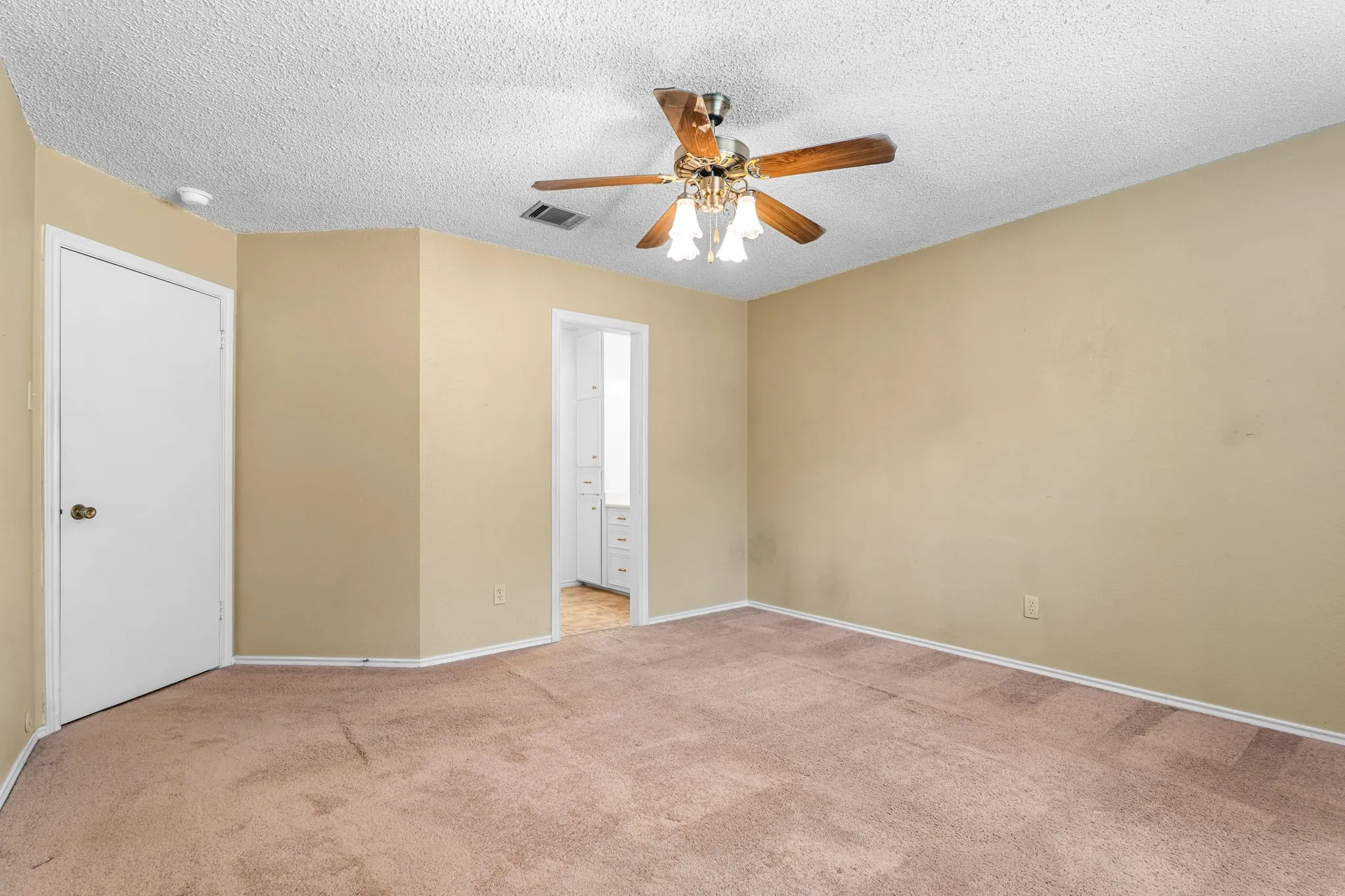 Recessed lighting and ceiling fan with light fixture