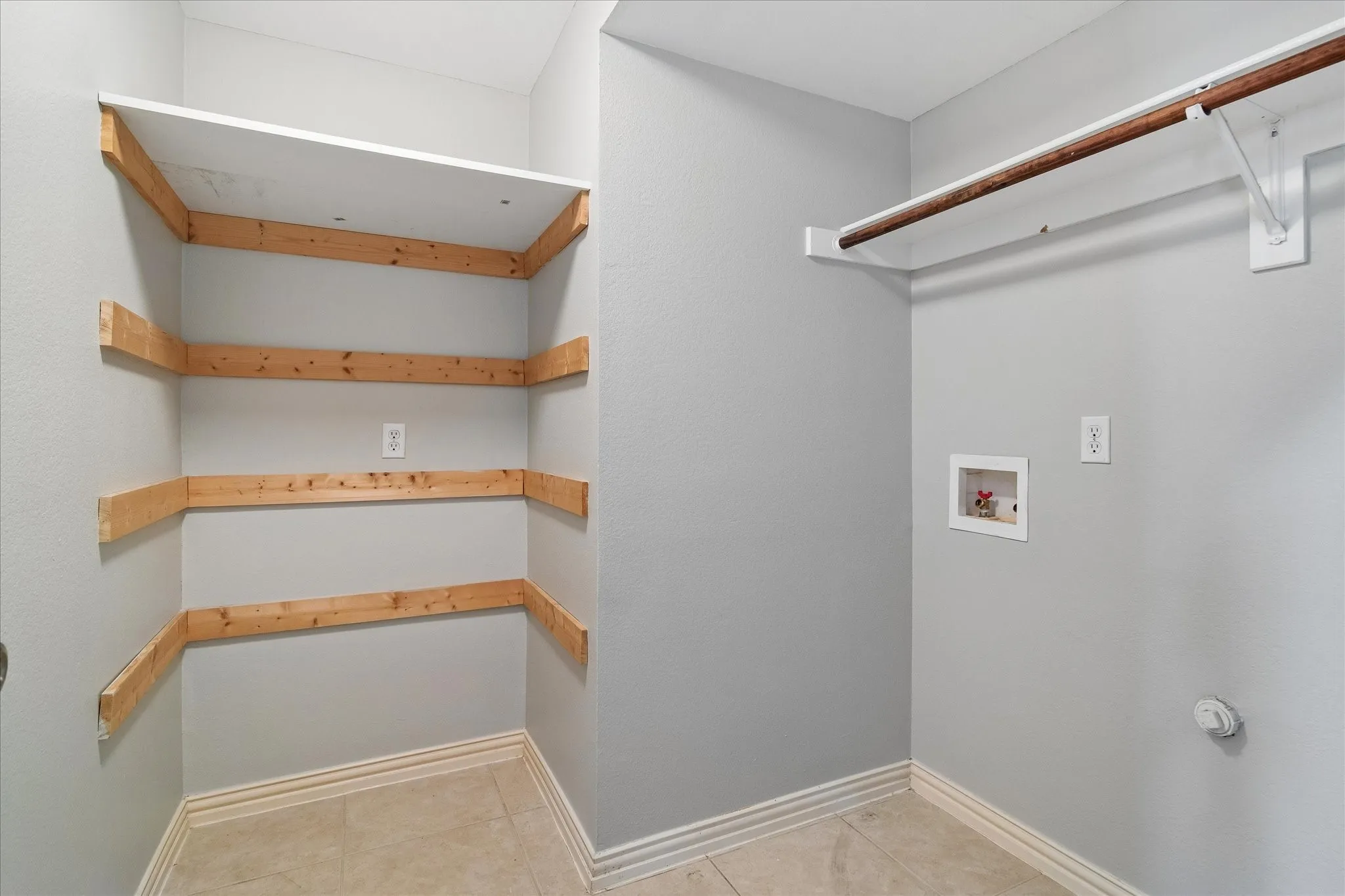 Either 2nd pantry or Refrigerator Space-Down