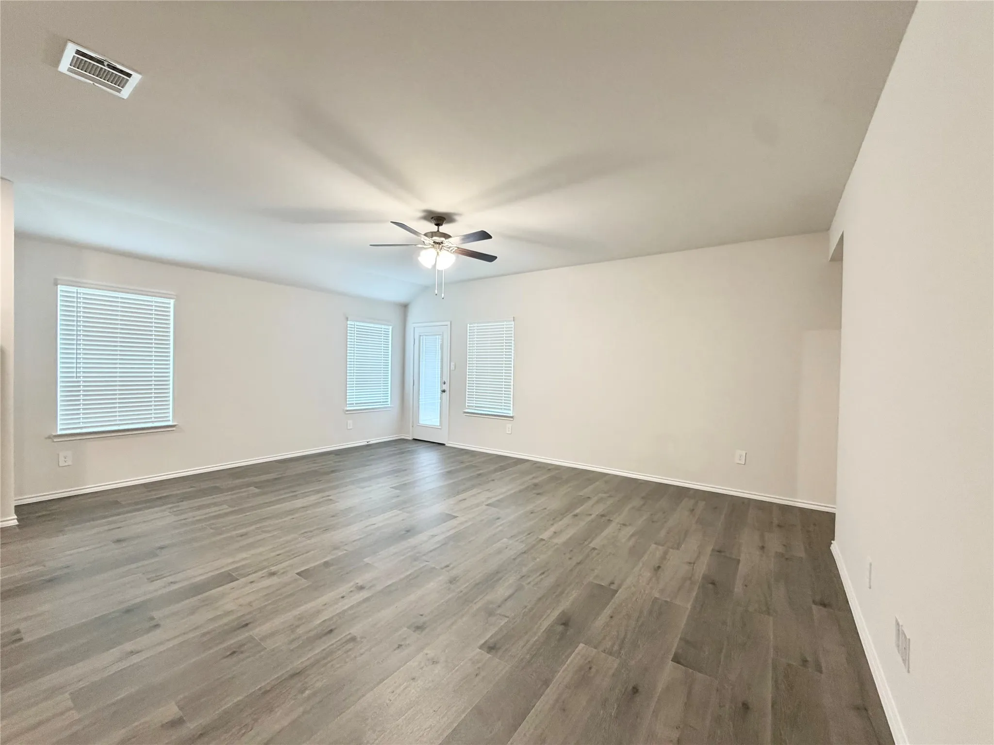 Single Family Residence For Rent in Collin County , 412 Saddle Blanket Drive, Nevada, Texas 75173, 4 Bedroom, 3 Bathroom, 2 Garage spaces, 2,034 Sqft, built in 2026, mls#21393876, Real Estate Agent in Nevada, Homes For Rent in Collin county, Homes For Rent in Nevada, Realtor in Nevada Texas, Real Estate Brokerage Independent Realty Texas, Luminita Cordes Realtor