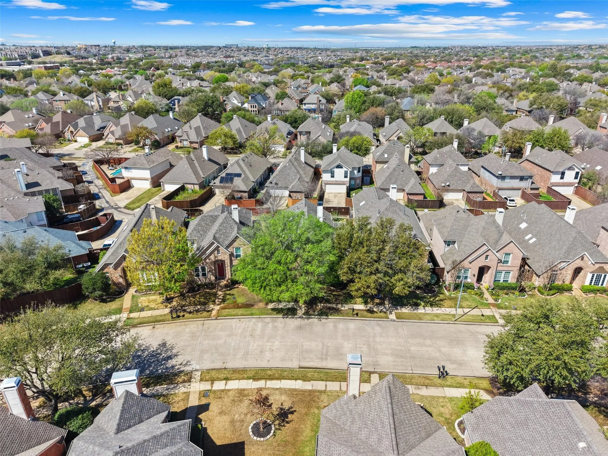 Single Family Residence For Sale in Dallas County , 8609 Old Oak Drive, Irving, Texas 75063, 3 Bedroom, 2 Bathroom, 2 Garage spaces, 1,531 Sqft, built in 1995, mls#21398838, Real Estate Agent in Irving, Homes For Sale in Dallas county, Homes For Sale in Irving, Realtor in Irving Texas, Real Estate Brokerage Independent Realty Texas, Luminita Cordes Realtor