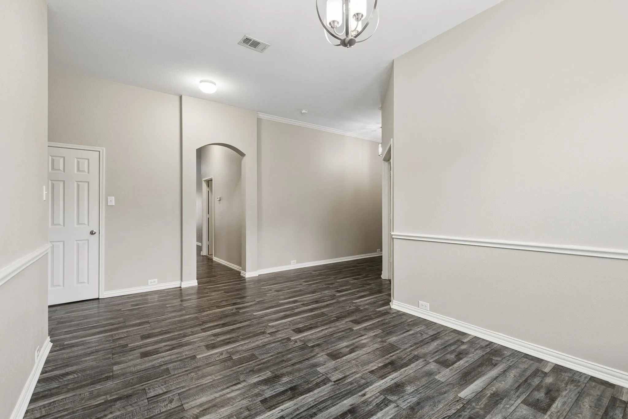 Single Family Residence For Rent in Collin County , 1209 Stone Lane, Celina, Texas 75009, 3 Bedroom, 2 Bathroom, 2 Garage spaces, 2,492 Sqft, built in 2004, mls#21398636, Real Estate Agent in Celina, Homes For Rent in Collin county, Homes For Rent in Celina, Realtor in Celina Texas, Real Estate Brokerage Independent Realty Texas, Luminita Cordes Realtor