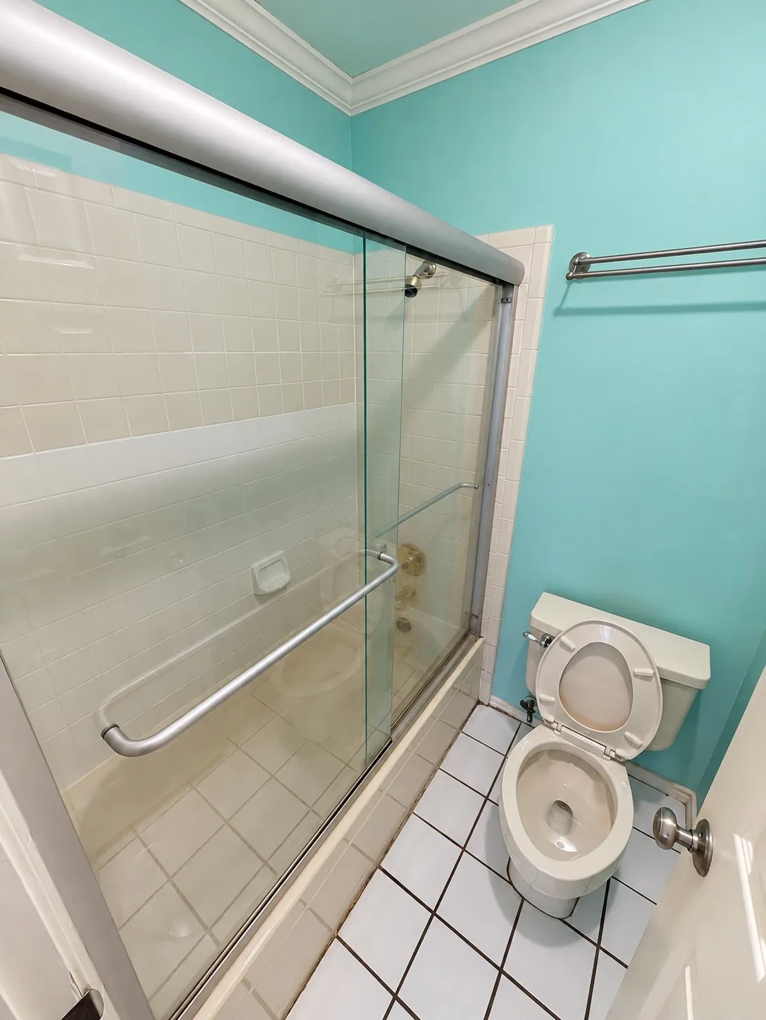 Single Family Residence For Rent in Tarrant County , 4916 Canberra Lane, Arlington, Texas 76017, 3 Bedroom, 2 Bathroom, 2 Garage spaces, 1,506 Sqft, built in 1986, mls#21398847, Real Estate Agent in Arlington, Homes For Rent in Tarrant county, Homes For Rent in Arlington, Realtor in Arlington Texas, Real Estate Brokerage Independent Realty Texas, Luminita Cordes Realtor