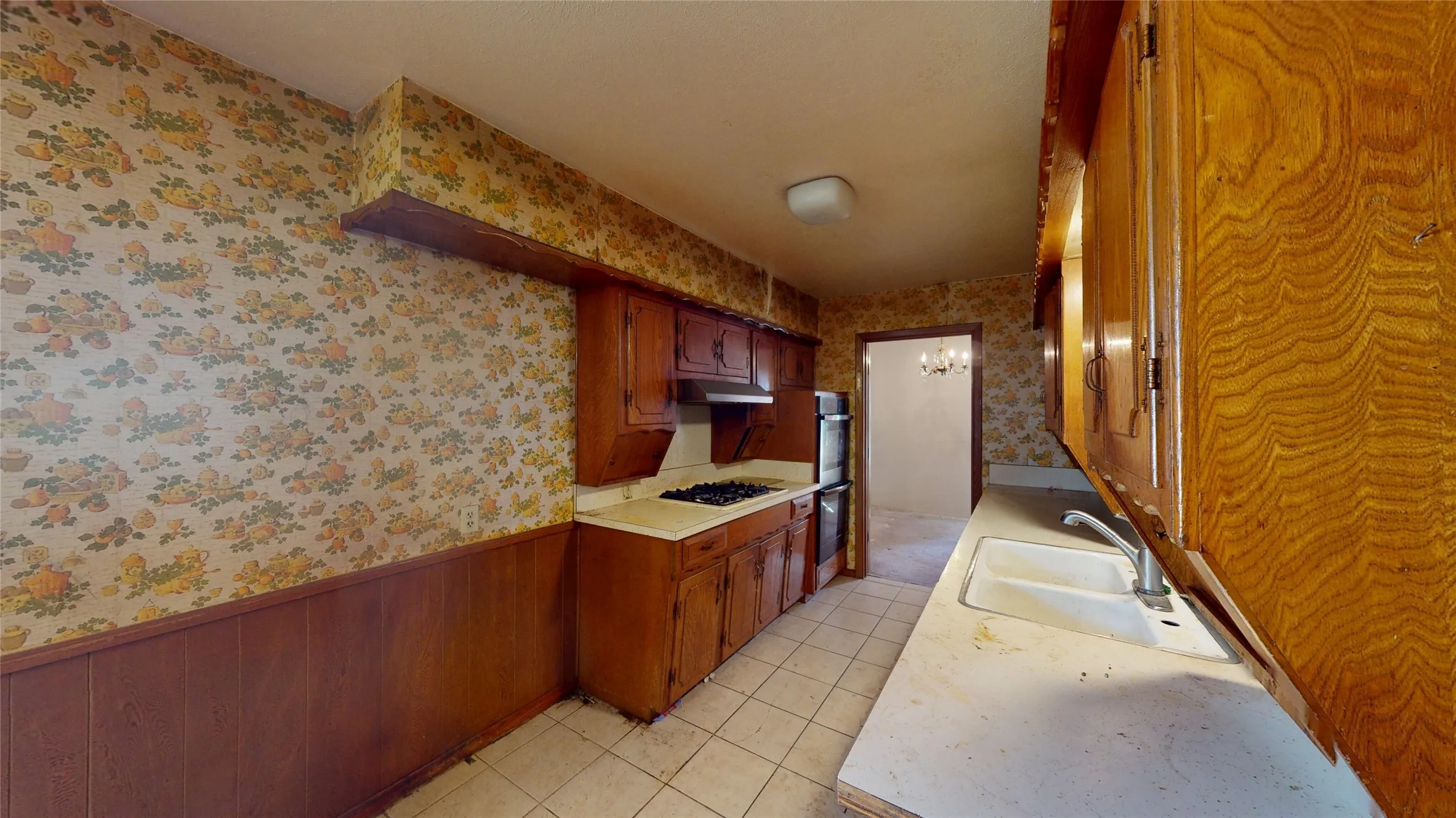 Single Family Residence For Sale in Dallas County , 1453 Brook Valley Place, Dallas, Texas 75232, 3 Bedroom, 2 Bathroom, 2 Garage spaces, 1,572 Sqft, built in 1964, mls#21398810, Real Estate Agent in Dallas, Homes For Sale in Dallas county, Homes For Sale in Dallas, Realtor in Dallas Texas, Real Estate Brokerage Independent Realty Texas, Luminita Cordes Realtor