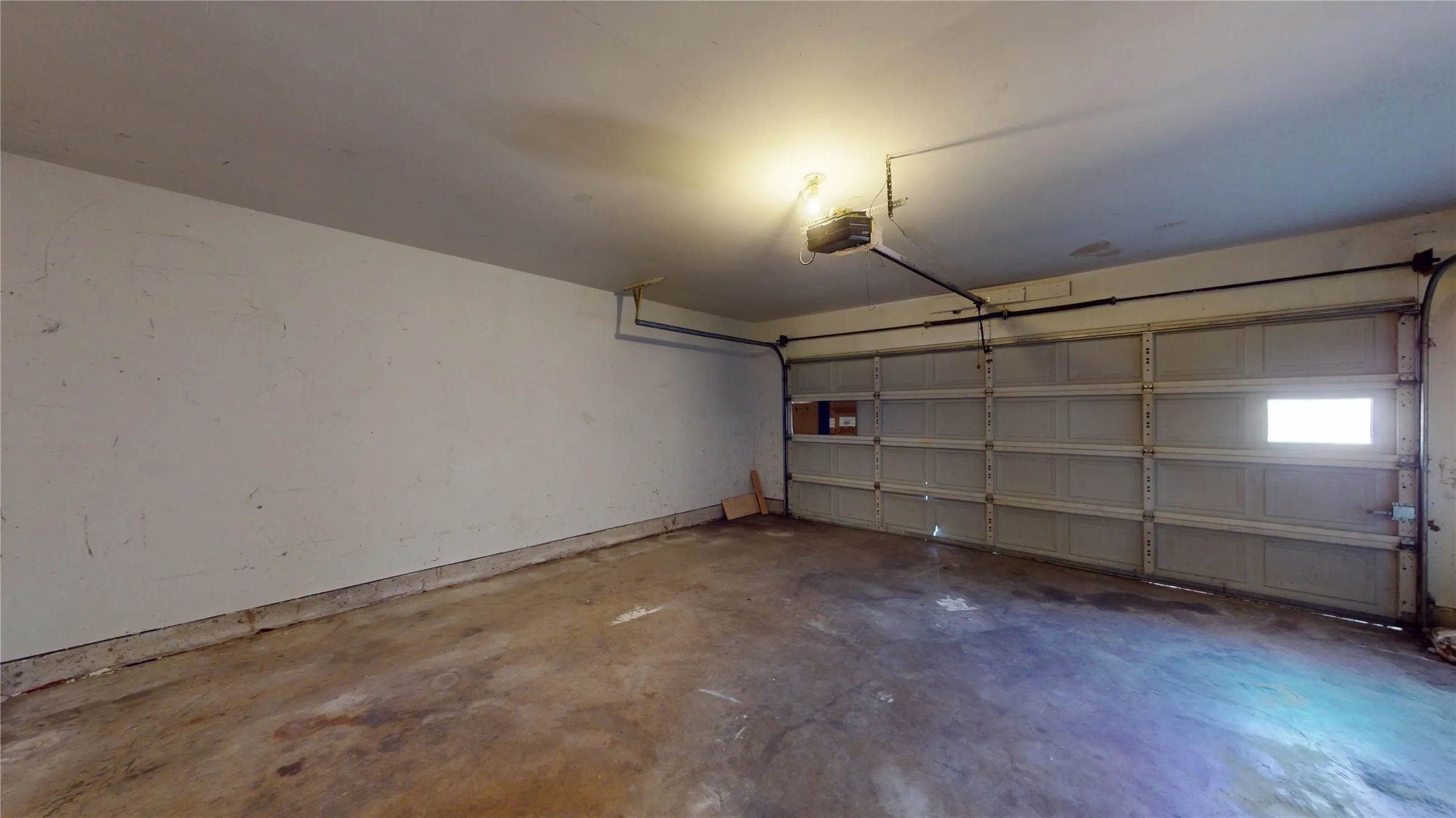Single Family Residence For Sale in Dallas County , 1453 Brook Valley Place, Dallas, Texas 75232, 3 Bedroom, 2 Bathroom, 2 Garage spaces, 1,572 Sqft, built in 1964, mls#21398810, Real Estate Agent in Dallas, Homes For Sale in Dallas county, Homes For Sale in Dallas, Realtor in Dallas Texas, Real Estate Brokerage Independent Realty Texas, Luminita Cordes Realtor