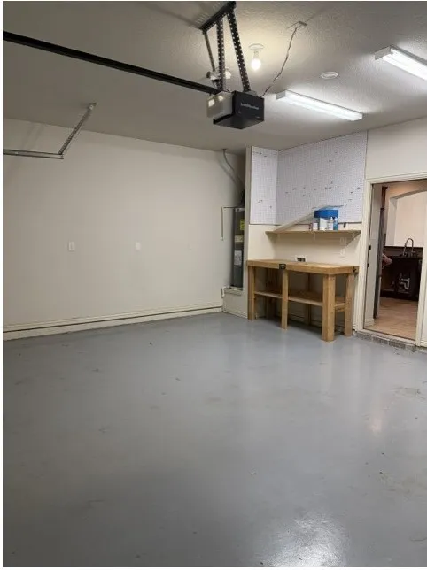 Townhouse For Sale in Tarrant County , 6828 Pascal Way, Fort Worth, Texas 76137, 2 Bedroom, 3 Bathroom, 2 Garage spaces, 1,388 Sqft, built in 2015, mls#21397984, Real Estate Agent in Fort Worth, Homes For Sale in Tarrant county, Homes For Sale in Fort Worth, Realtor in Fort Worth Texas, Real Estate Brokerage Independent Realty Texas, Luminita Cordes Realtor