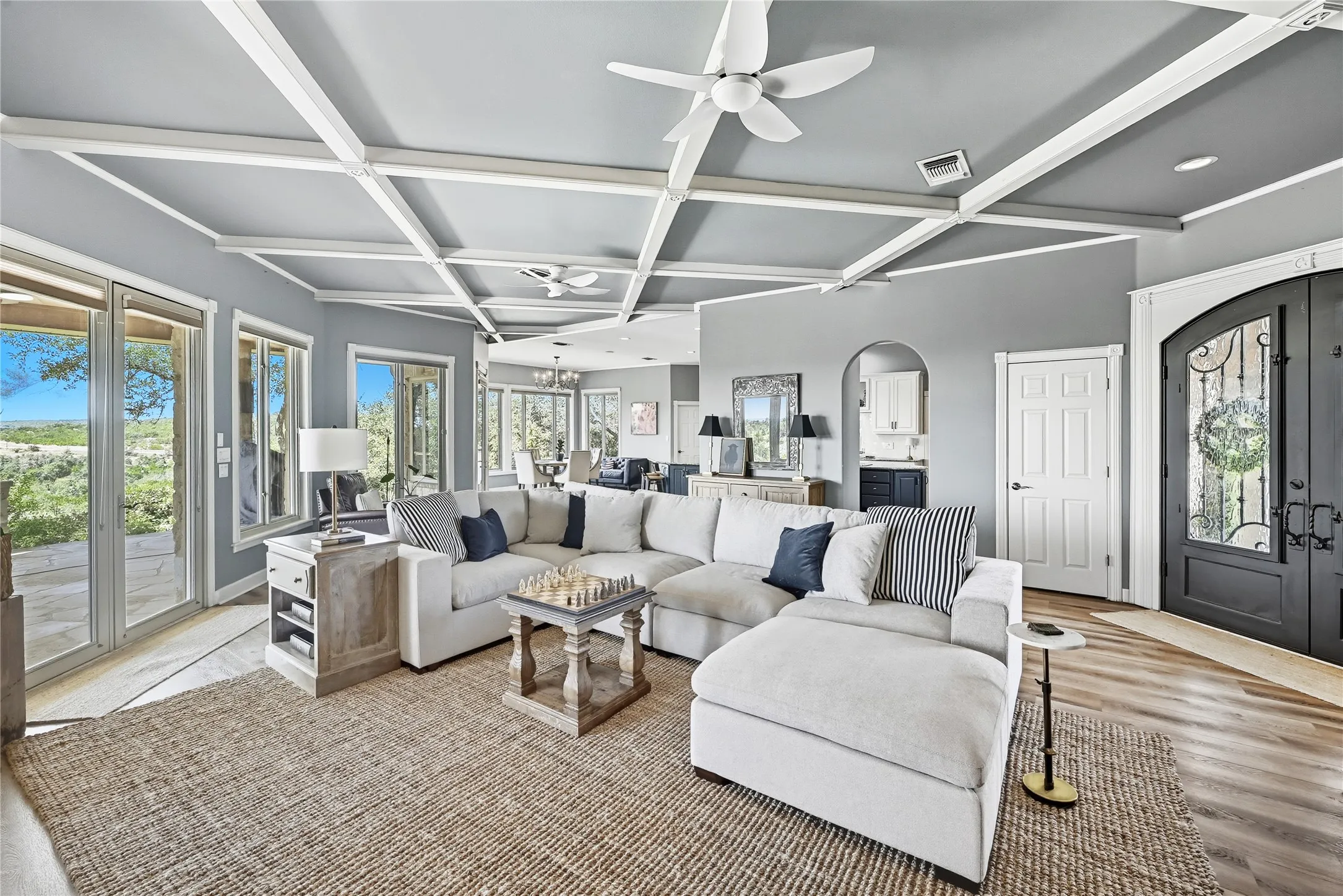 Single Family Residence For Sale in Hays County , 8075 Mount Sharp Road, Wimberley, Texas 78676, 4 Bedroom, 4 Bathroom, Garage spaces, 3,760 Sqft, built in 2002, mls#21398710, Real Estate Agent in Wimberley, Homes For Sale in Hays county, Homes For Sale in Wimberley, Realtor in Wimberley Texas, Real Estate Brokerage Independent Realty Texas, Luminita Cordes Realtor