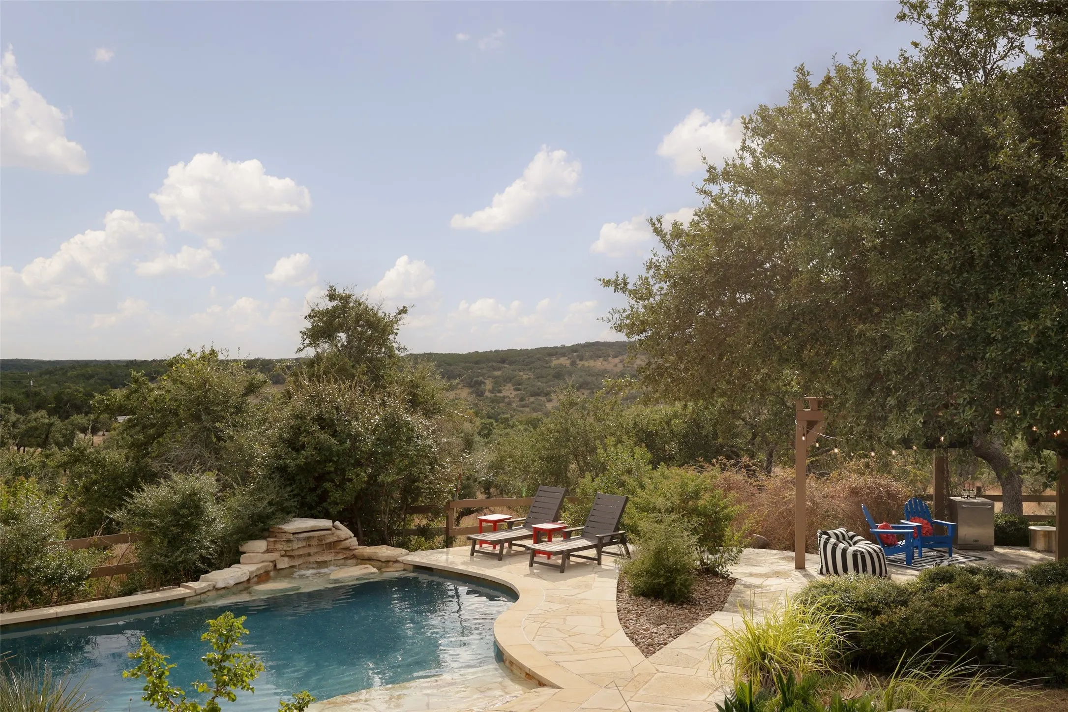 Single Family Residence For Sale in Hays County , 8075 Mount Sharp Road, Wimberley, Texas 78676, 4 Bedroom, 4 Bathroom, Garage spaces, 3,760 Sqft, built in 2002, mls#21398710, Real Estate Agent in Wimberley, Homes For Sale in Hays county, Homes For Sale in Wimberley, Realtor in Wimberley Texas, Real Estate Brokerage Independent Realty Texas, Luminita Cordes Realtor