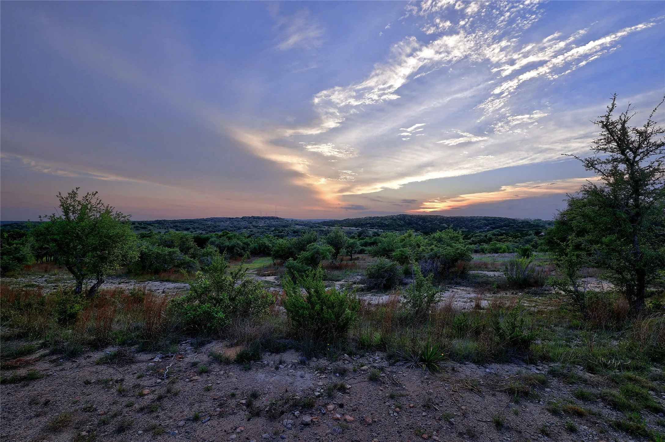 Single Family Residence For Sale in Hays County , 8075 Mount Sharp Road, Wimberley, Texas 78676, 4 Bedroom, 4 Bathroom, Garage spaces, 3,760 Sqft, built in 2002, mls#21398710, Real Estate Agent in Wimberley, Homes For Sale in Hays county, Homes For Sale in Wimberley, Realtor in Wimberley Texas, Real Estate Brokerage Independent Realty Texas, Luminita Cordes Realtor