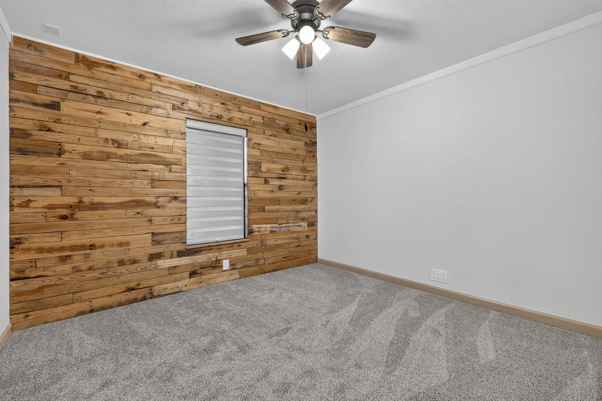 Single Family Residence For Rent in Somervell County , 1095 County Road 407, Nemo, Texas 76070, 4 Bedroom, 3 Bathroom, 1 Garage spaces, 1,896 Sqft, built in 1985, mls#21398879, Real Estate Agent in Nemo, Homes For Rent in Somervell county, Homes For Rent in Nemo, Realtor in Nemo Texas, Real Estate Brokerage Independent Realty Texas, Luminita Cordes Realtor