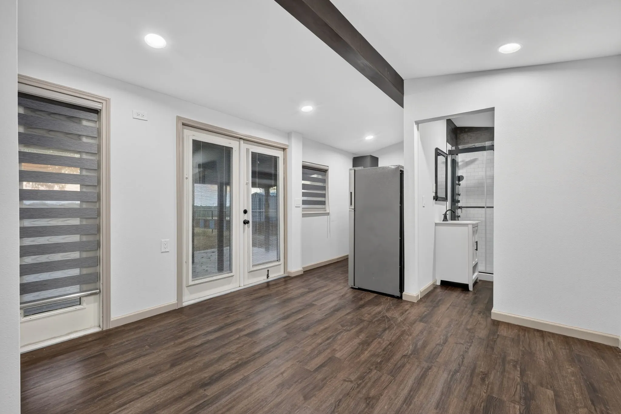 Single Family Residence For Rent in Somervell County , 1095 County Road 407, Nemo, Texas 76070, 4 Bedroom, 3 Bathroom, 1 Garage spaces, 1,896 Sqft, built in 1985, mls#21398879, Real Estate Agent in Nemo, Homes For Rent in Somervell county, Homes For Rent in Nemo, Realtor in Nemo Texas, Real Estate Brokerage Independent Realty Texas, Luminita Cordes Realtor