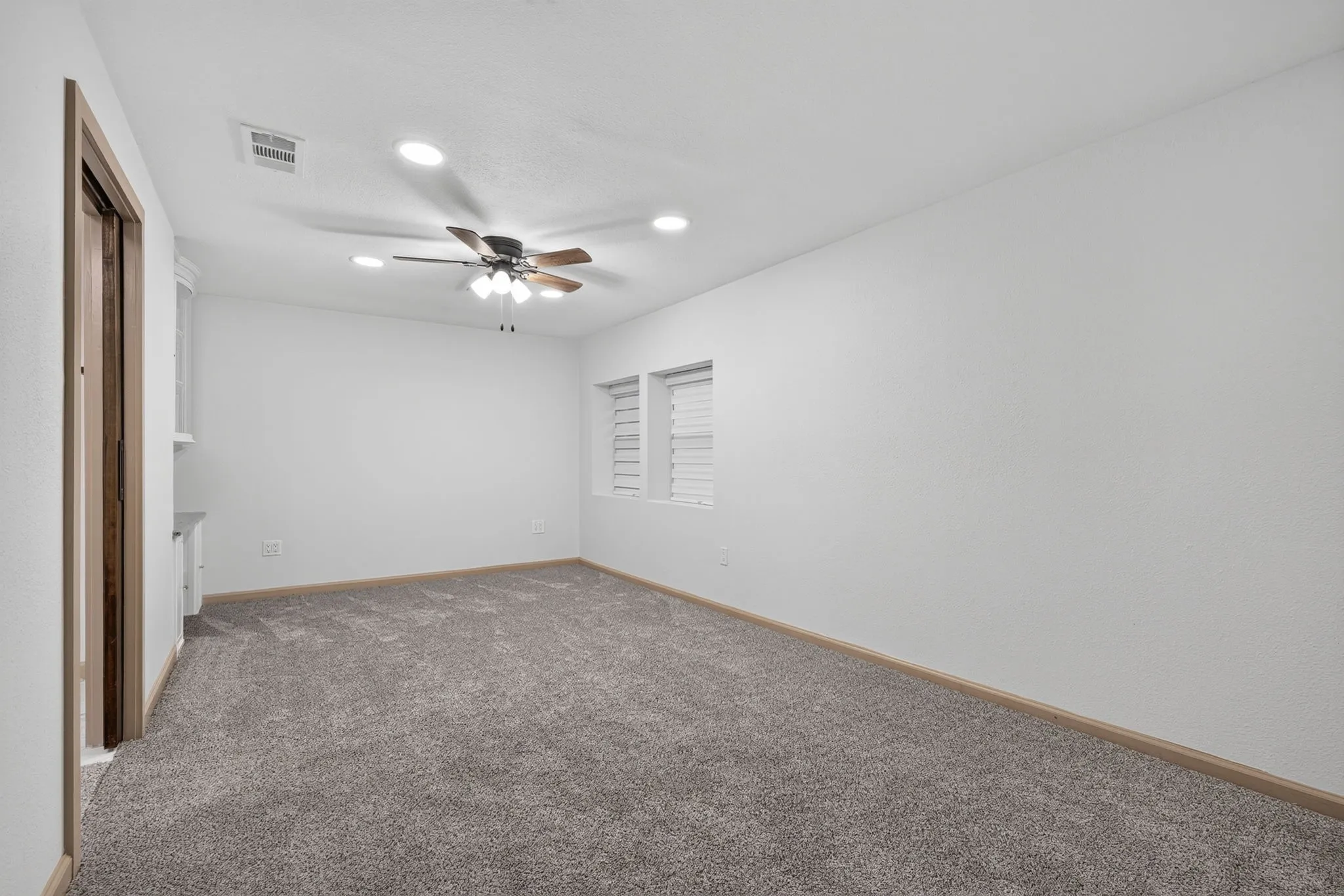 Single Family Residence For Rent in Somervell County , 1095 County Road 407, Nemo, Texas 76070, 4 Bedroom, 3 Bathroom, 1 Garage spaces, 1,896 Sqft, built in 1985, mls#21398879, Real Estate Agent in Nemo, Homes For Rent in Somervell county, Homes For Rent in Nemo, Realtor in Nemo Texas, Real Estate Brokerage Independent Realty Texas, Luminita Cordes Realtor
