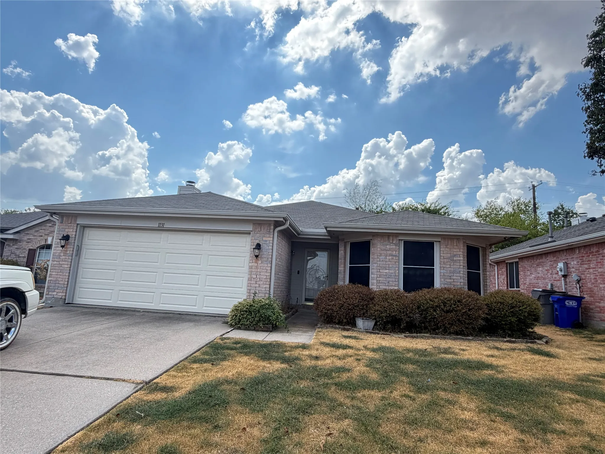 Single Family Residence For Rent in Kaufman County , 1131 Singletree Drive, Forney, Texas 75126, 3 Bedroom, 2 Bathroom, 2 Garage spaces, 1,612 Sqft, built in 2002, mls#21397384, Real Estate Agent in Forney, Homes For Rent in Kaufman county, Homes For Rent in Forney, Realtor in Forney Texas, Real Estate Brokerage Independent Realty Texas, Luminita Cordes Realtor