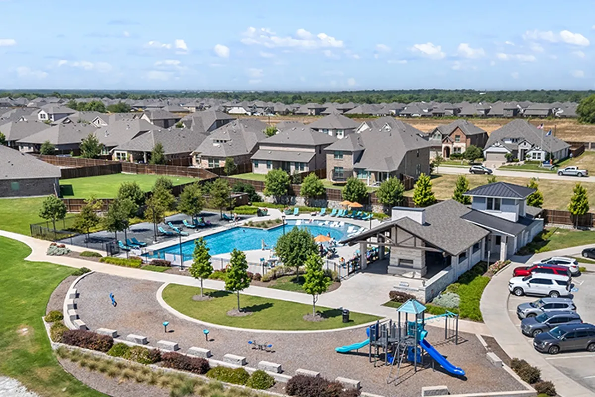 Single Family Residence For Sale in Collin County , 3514 Beebalm Boulevard, Melissa, Texas 75454, 4 Bedroom, 3 Bathroom, 2 Garage spaces, 2,402 Sqft, built in 2024, mls#21398240, Real Estate Agent in Melissa, Homes For Sale in Collin county, Homes For Sale in Melissa, Realtor in Melissa Texas, Real Estate Brokerage Independent Realty Texas, Luminita Cordes Realtor