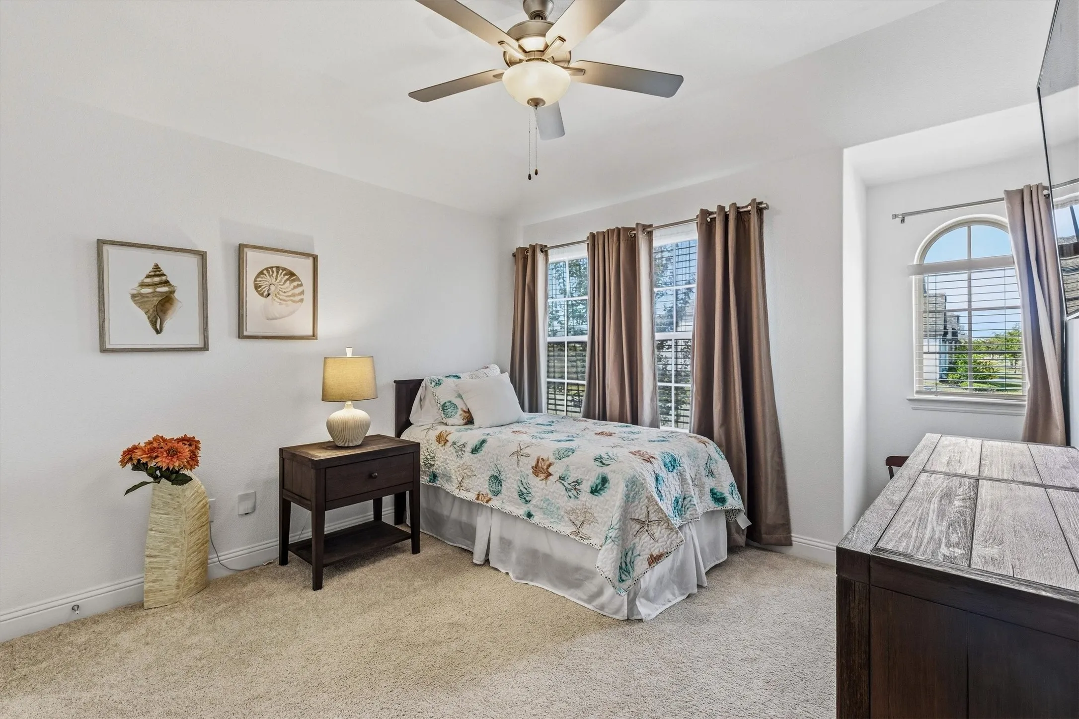Single Family Residence For Sale in Collin County , 3514 Beebalm Boulevard, Melissa, Texas 75454, 4 Bedroom, 3 Bathroom, 2 Garage spaces, 2,402 Sqft, built in 2024, mls#21398240, Real Estate Agent in Melissa, Homes For Sale in Collin county, Homes For Sale in Melissa, Realtor in Melissa Texas, Real Estate Brokerage Independent Realty Texas, Luminita Cordes Realtor