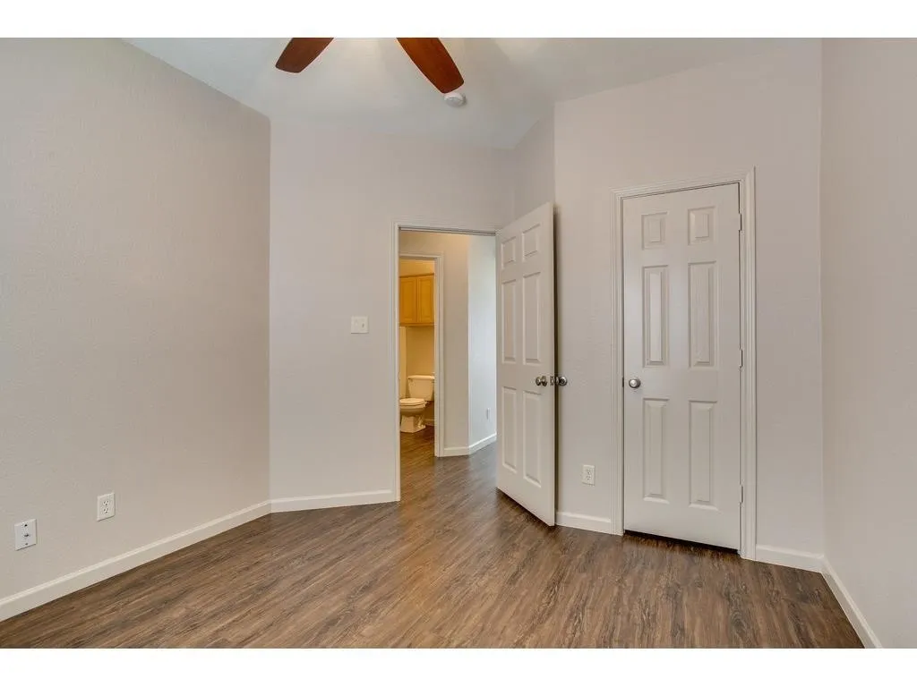 Single Family Residence For Rent in Denton County , 1414 Stella Drive, Lewisville, Texas 75067, 3 Bedroom, 2 Bathroom, 2 Garage spaces, 1,503 Sqft, built in 1999, mls#21398904, Real Estate Agent in Lewisville, Homes For Rent in Denton county, Homes For Rent in Lewisville, Realtor in Lewisville Texas, Real Estate Brokerage Independent Realty Texas, Luminita Cordes Realtor