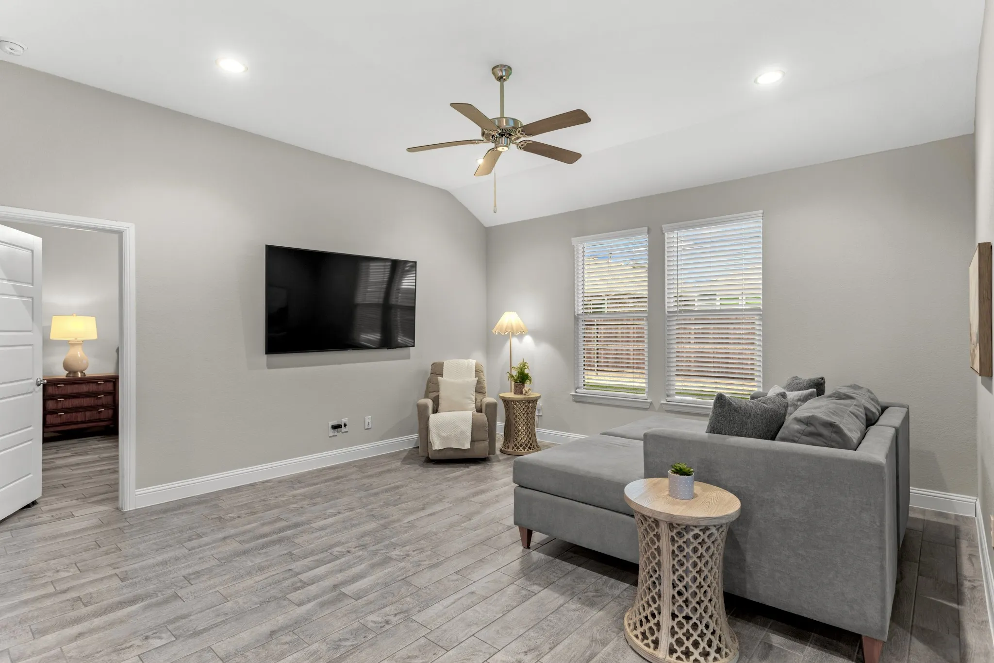 Single Family Residence For Sale in Denton County , 1604 Woodpecker Street, Denton, Texas 76205, 4 Bedroom, 2 Bathroom, 2 Garage spaces, 1,872 Sqft, built in 2023, mls#21390610, Real Estate Agent in Denton, Homes For Sale in Denton county, Homes For Sale in Denton, Realtor in Denton Texas, Real Estate Brokerage Independent Realty Texas, Luminita Cordes Realtor