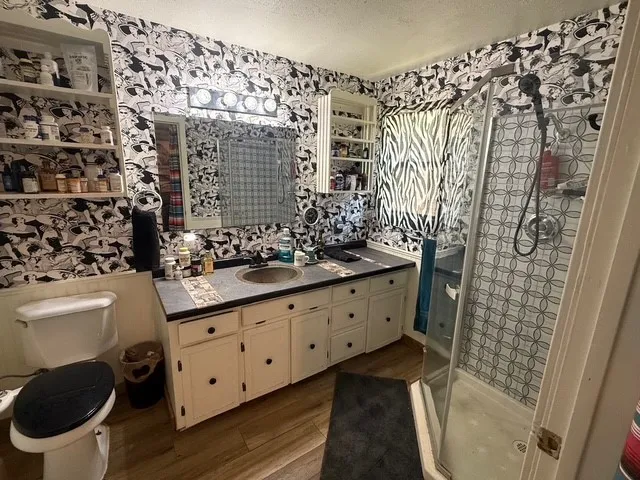 Single Family Residence For Sale in Marion County , 298 Desoto St., Jefferson, Texas 75657, 2 Bedroom, 2 Bathroom, Garage spaces, 1,220 Sqft, built in 1995, mls#21398909, Real Estate Agent in Jefferson, Homes For Sale in Marion county, Homes For Sale in Jefferson, Realtor in Jefferson Texas, Real Estate Brokerage Independent Realty Texas, Luminita Cordes Realtor
