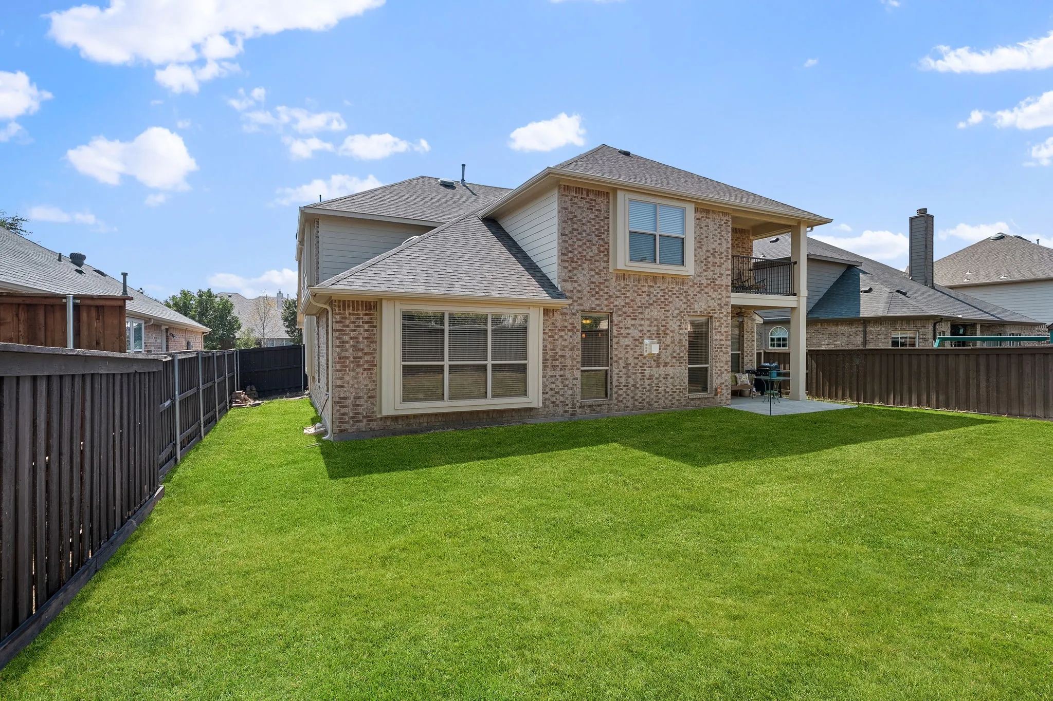 Single Family Residence For Sale in Denton County , 2420 Forest Gate Drive, Little Elm, Texas 75068, 5 Bedroom, 4 Bathroom, 2 Garage spaces, 3,893 Sqft, built in 2008, mls#21398325, Real Estate Agent in Little Elm, Homes For Sale in Denton county, Homes For Sale in Little Elm, Realtor in Little Elm Texas, Real Estate Brokerage Independent Realty Texas, Luminita Cordes Realtor