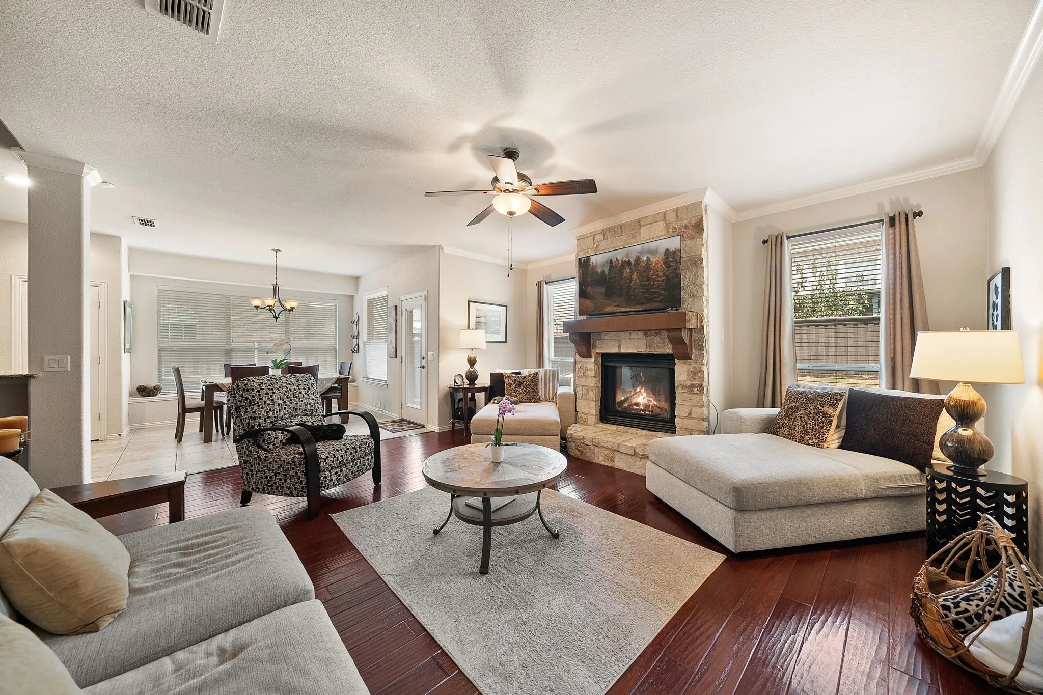 Single Family Residence For Sale in Denton County , 2420 Forest Gate Drive, Little Elm, Texas 75068, 5 Bedroom, 4 Bathroom, 2 Garage spaces, 3,893 Sqft, built in 2008, mls#21398325, Real Estate Agent in Little Elm, Homes For Sale in Denton county, Homes For Sale in Little Elm, Realtor in Little Elm Texas, Real Estate Brokerage Independent Realty Texas, Luminita Cordes Realtor