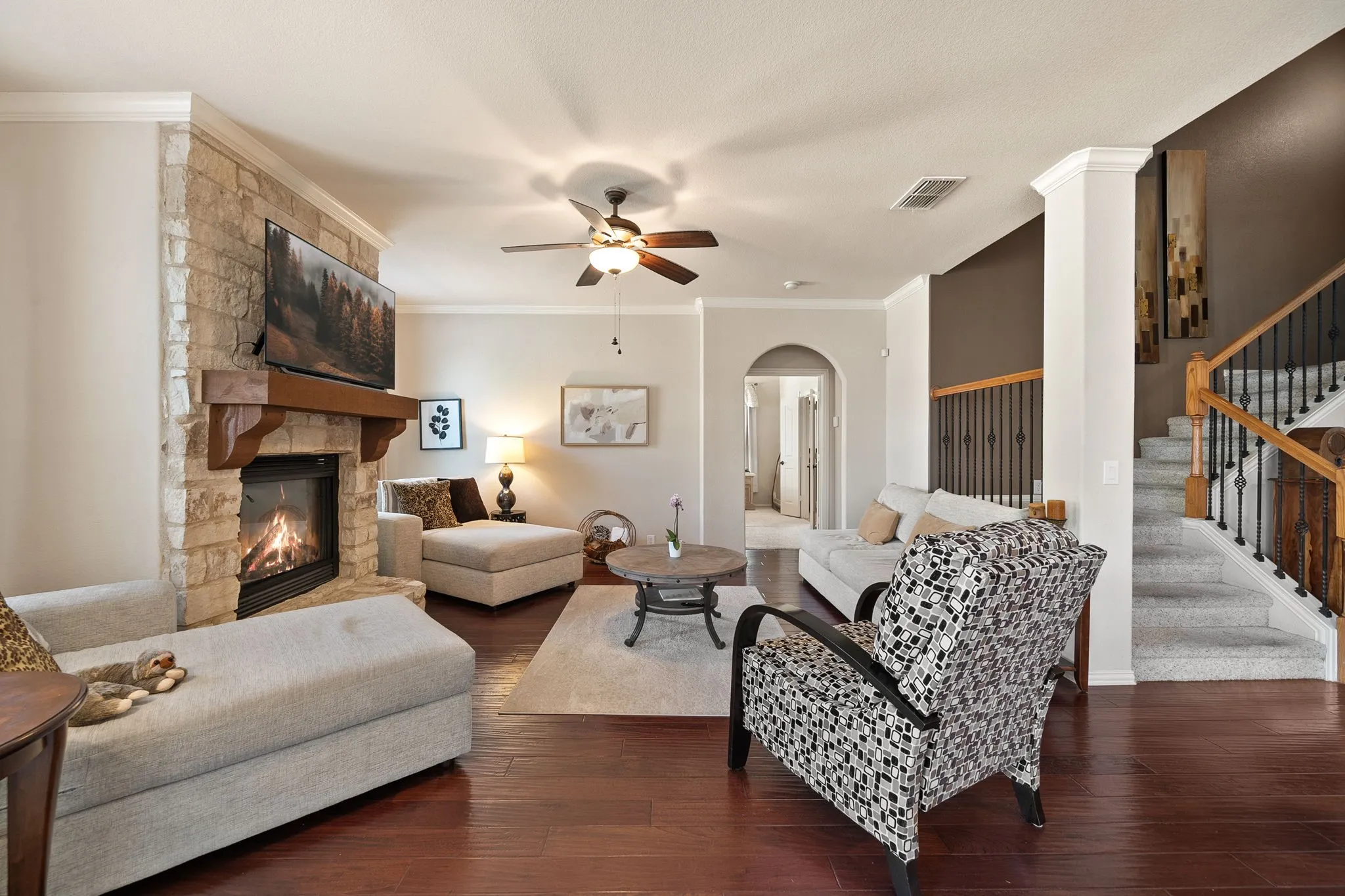Single Family Residence For Sale in Denton County , 2420 Forest Gate Drive, Little Elm, Texas 75068, 5 Bedroom, 4 Bathroom, 2 Garage spaces, 3,893 Sqft, built in 2008, mls#21398325, Real Estate Agent in Little Elm, Homes For Sale in Denton county, Homes For Sale in Little Elm, Realtor in Little Elm Texas, Real Estate Brokerage Independent Realty Texas, Luminita Cordes Realtor