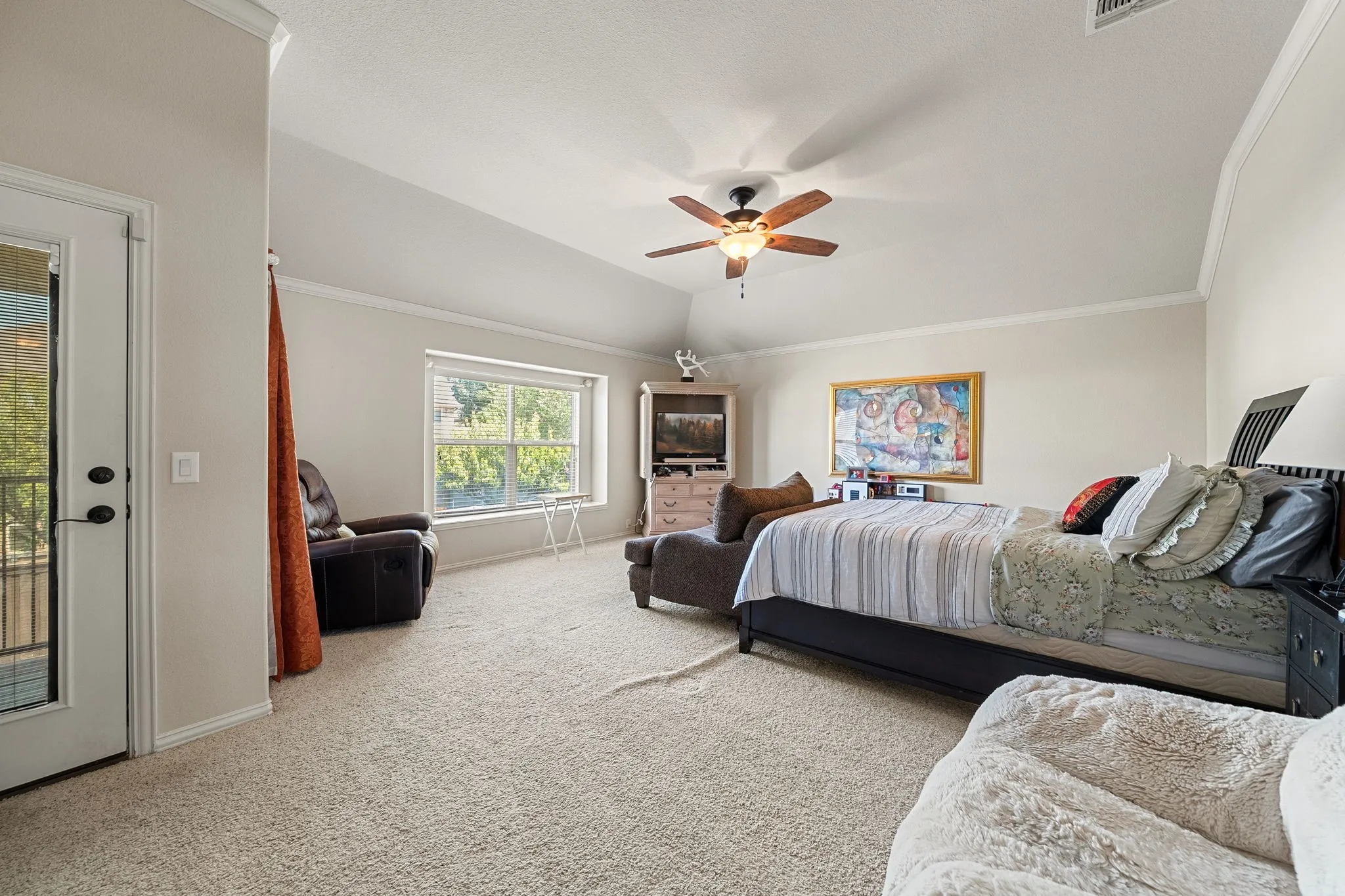 Single Family Residence For Sale in Denton County , 2420 Forest Gate Drive, Little Elm, Texas 75068, 5 Bedroom, 4 Bathroom, 2 Garage spaces, 3,893 Sqft, built in 2008, mls#21398325, Real Estate Agent in Little Elm, Homes For Sale in Denton county, Homes For Sale in Little Elm, Realtor in Little Elm Texas, Real Estate Brokerage Independent Realty Texas, Luminita Cordes Realtor