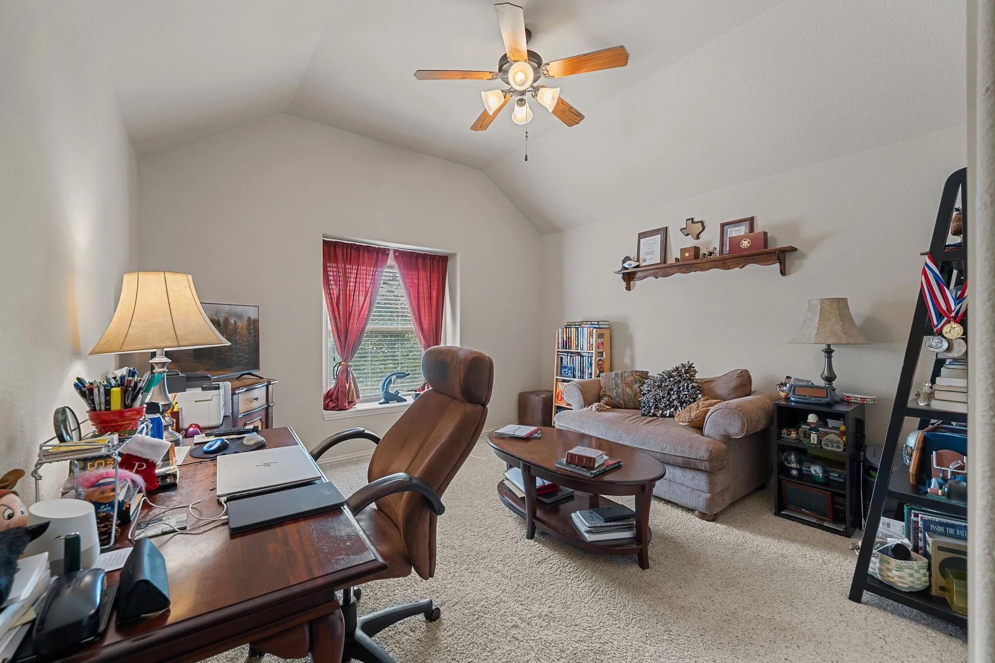 Single Family Residence For Sale in Denton County , 2420 Forest Gate Drive, Little Elm, Texas 75068, 5 Bedroom, 4 Bathroom, 2 Garage spaces, 3,893 Sqft, built in 2008, mls#21398325, Real Estate Agent in Little Elm, Homes For Sale in Denton county, Homes For Sale in Little Elm, Realtor in Little Elm Texas, Real Estate Brokerage Independent Realty Texas, Luminita Cordes Realtor