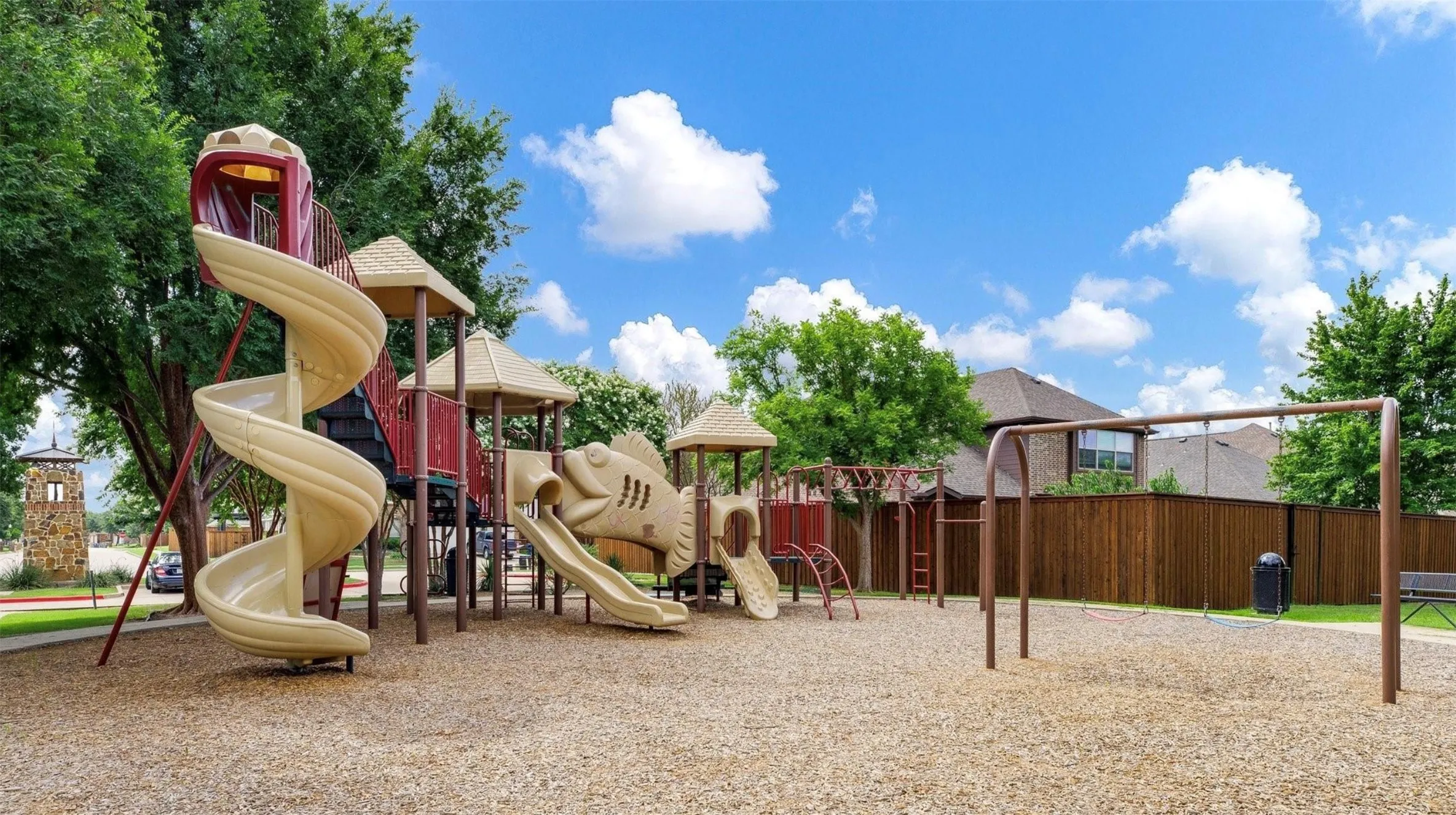 Single Family Residence For Sale in Denton County , 2420 Forest Gate Drive, Little Elm, Texas 75068, 5 Bedroom, 4 Bathroom, 2 Garage spaces, 3,893 Sqft, built in 2008, mls#21398325, Real Estate Agent in Little Elm, Homes For Sale in Denton county, Homes For Sale in Little Elm, Realtor in Little Elm Texas, Real Estate Brokerage Independent Realty Texas, Luminita Cordes Realtor
