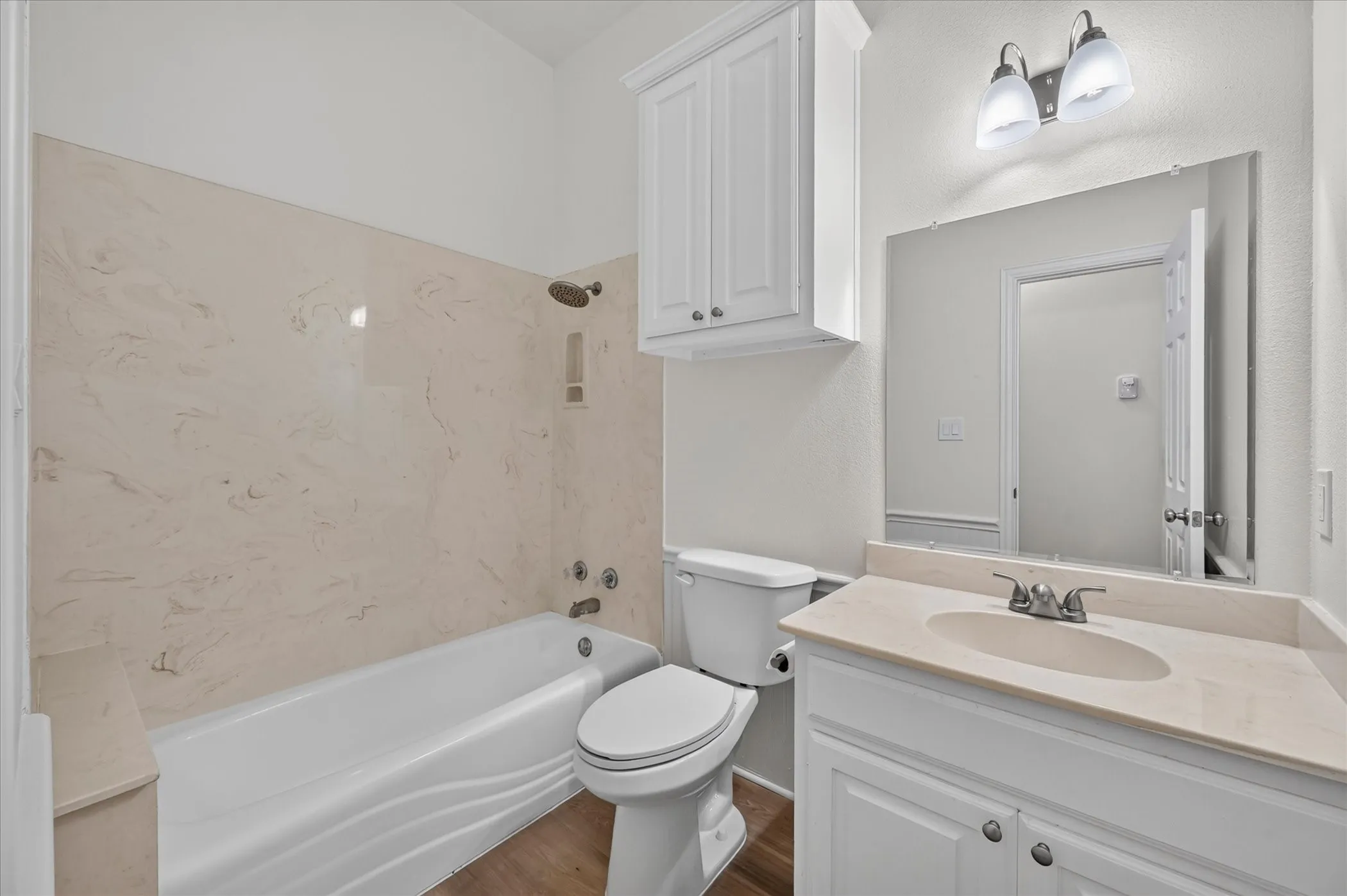 Duplex For Rent in Denton County , 4125-4127 Spring Meadow Lane, Flower Mound, Texas 75028, 3 Bedroom, 2 Bathroom, 2 Garage spaces, 1,150 Sqft, built in 1998, mls#21394194, Real Estate Agent in Flower Mound, Homes For Rent in Denton county, Homes For Rent in Flower Mound, Realtor in Flower Mound Texas, Real Estate Brokerage Independent Realty Texas, Luminita Cordes Realtor