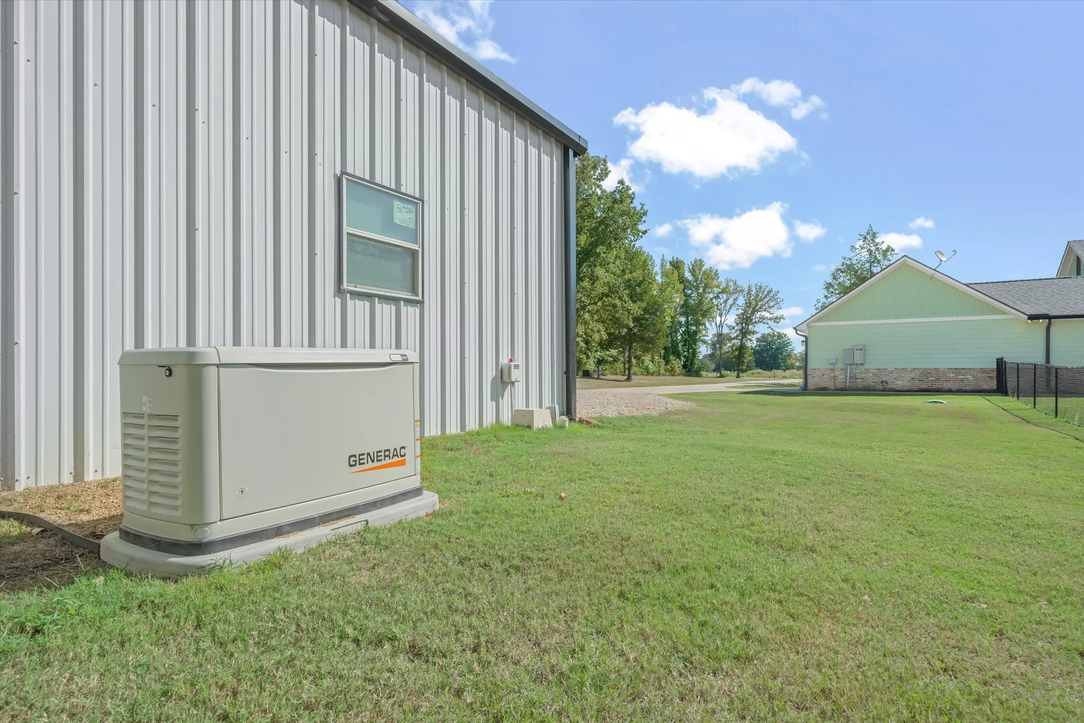 Single Family Residence For Sale in Smith County , 13925 CEDAR VISTA, Tyler, Texas 75704, 3 Bedroom, 2 Bathroom, 2 Garage spaces, 2,177 Sqft, built in 2021, mls#21388135, Real Estate Agent in Tyler, Homes For Sale in Smith county, Homes For Sale in Tyler, Realtor in Tyler Texas, Real Estate Brokerage Independent Realty Texas, Luminita Cordes Realtor
