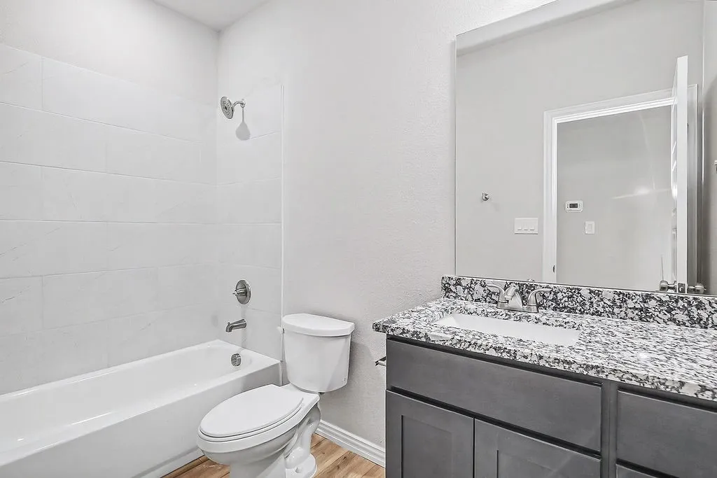 Single Family Residence For Sale in Tarrant County , 600 Paradise Street, Fort Worth, Texas 76111, 3 Bedroom, 3 Bathroom, 2 Garage spaces, 1,595 Sqft, built in 2026, mls#21398935, Real Estate Agent in Fort Worth, Homes For Sale in Tarrant county, Homes For Sale in Fort Worth, Realtor in Fort Worth Texas, Real Estate Brokerage Independent Realty Texas, Luminita Cordes Realtor