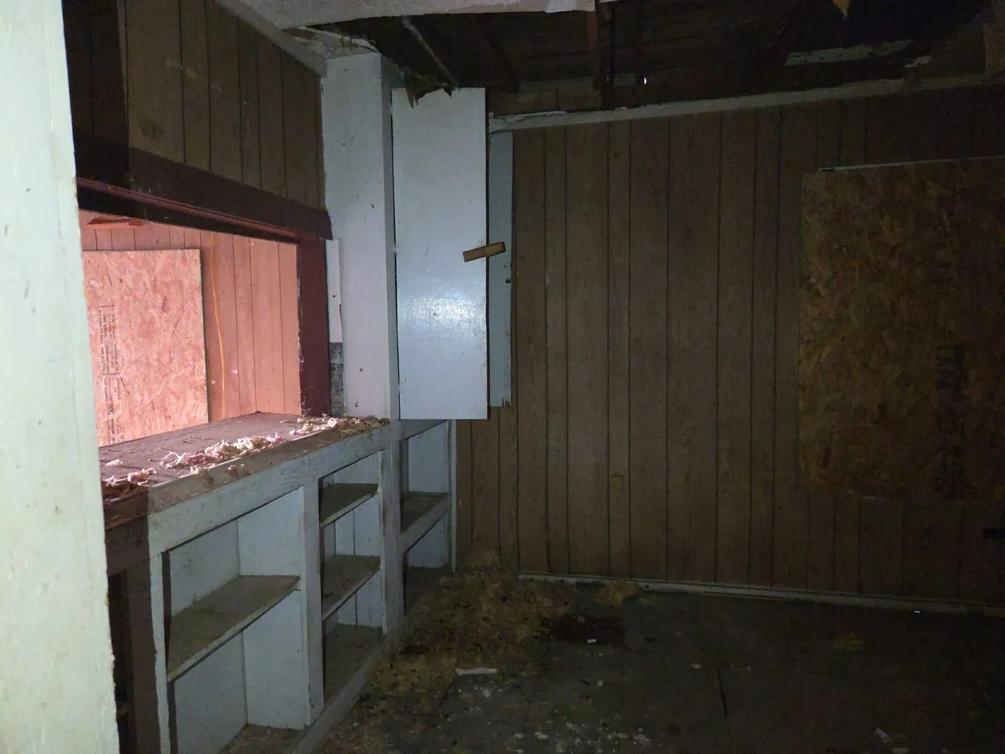 Single Family Residence For Sale in Coleman County , 1015 S Pecos Street, Coleman, Texas 76834, 2 Bedroom, 1 Bathroom, Garage spaces, 986 Sqft, built in 1950, mls#21398939, Real Estate Agent in Coleman, Homes For Sale in Coleman county, Homes For Sale in Coleman, Realtor in Coleman Texas, Real Estate Brokerage Independent Realty Texas, Luminita Cordes Realtor