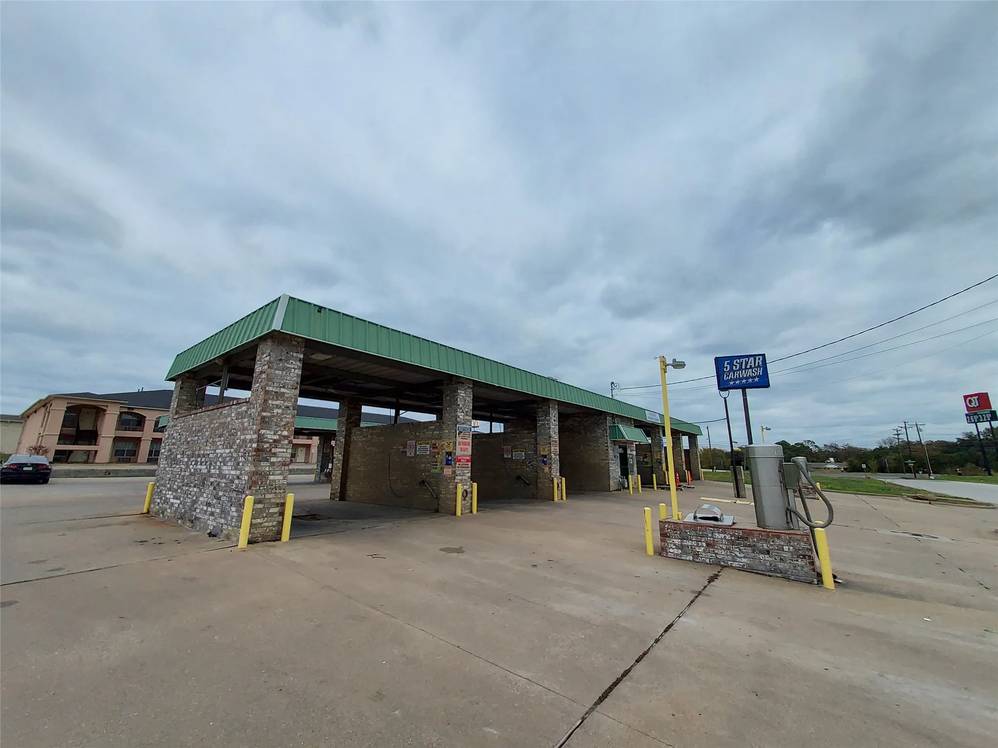 Business For Sale in Hunt County , 5000 Benton Street, Greenville, Texas 75402, 0, 0, Garage spaces, 0 Sqft, built in 1995, mls#21398952, Real Estate Agent in Greenville, Homes For Sale in Hunt county, Homes For Sale in Greenville, Realtor in Greenville Texas, Real Estate Brokerage Independent Realty Texas, Luminita Cordes Realtor