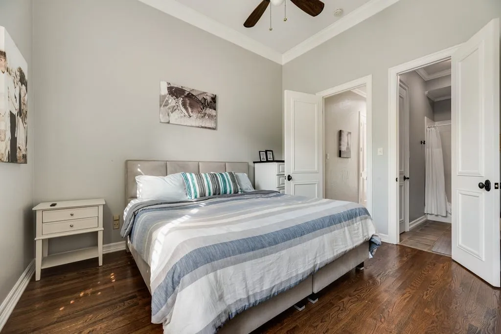 Single Family Residence For Sale in Dallas County , 2217 Clearspring Drive S, Irving, Texas 75063, 4 Bedroom, 4 Bathroom, 3 Garage spaces, 3,569 Sqft, built in 1988, mls#21397881, Real Estate Agent in Irving, Homes For Sale in Dallas county, Homes For Sale in Irving, Realtor in Irving Texas, Real Estate Brokerage Independent Realty Texas, Luminita Cordes Realtor