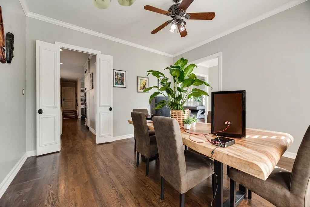 Single Family Residence For Sale in Dallas County , 2217 Clearspring Drive S, Irving, Texas 75063, 4 Bedroom, 4 Bathroom, 3 Garage spaces, 3,569 Sqft, built in 1988, mls#21397881, Real Estate Agent in Irving, Homes For Sale in Dallas county, Homes For Sale in Irving, Realtor in Irving Texas, Real Estate Brokerage Independent Realty Texas, Luminita Cordes Realtor