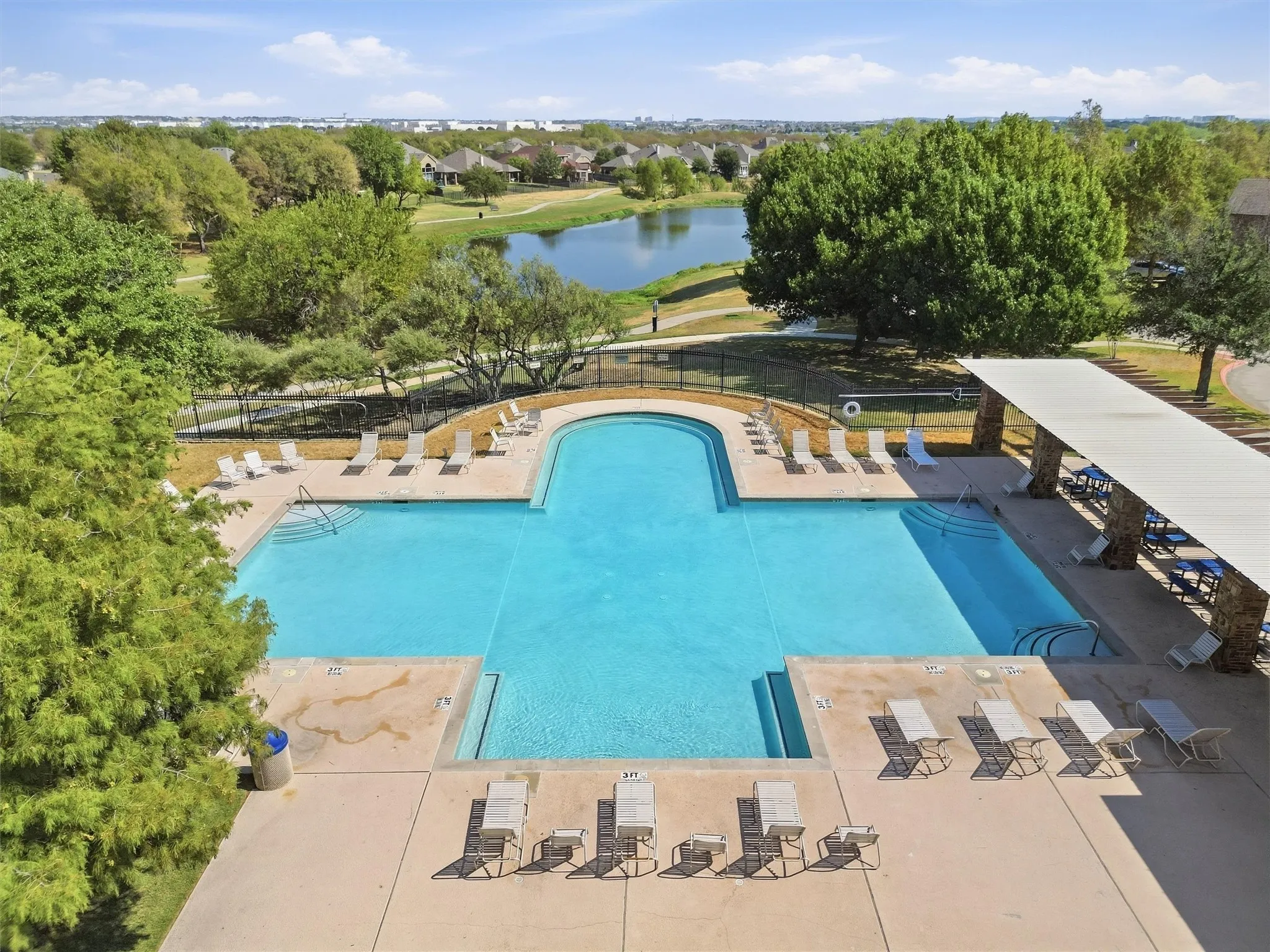 Single Family Residence For Sale in Tarrant County , 305 Mossy Oak Trail, Fort Worth, Texas 76131, 4 Bedroom, 3 Bathroom, 2 Garage spaces, 2,810 Sqft, built in 2009, mls#21391531, Real Estate Agent in Fort Worth, Homes For Sale in Tarrant county, Homes For Sale in Fort Worth, Realtor in Fort Worth Texas, Real Estate Brokerage Independent Realty Texas, Luminita Cordes Realtor