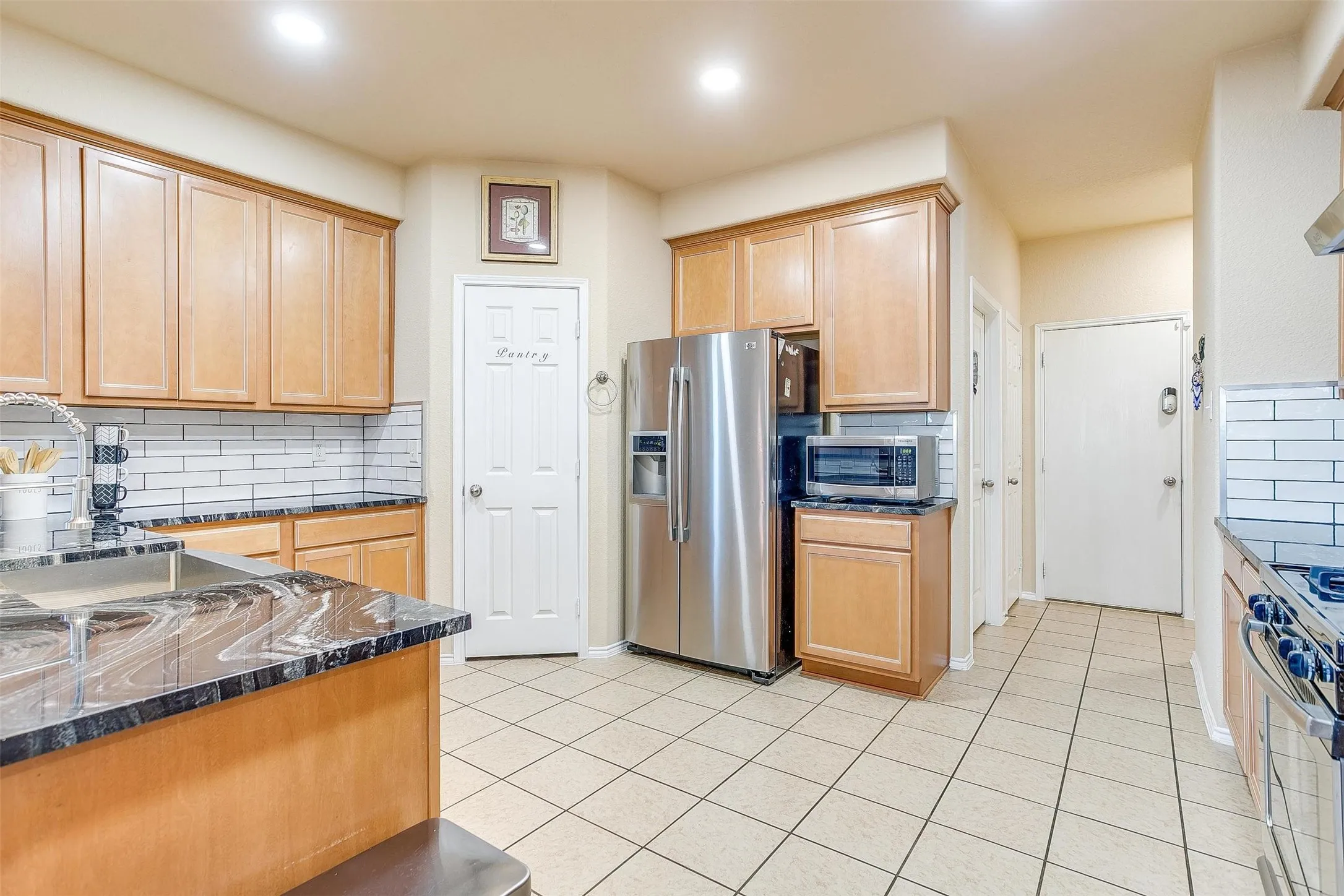 Single Family Residence For Rent in Tarrant County , 7056 Welshman Drive, Fort Worth, Texas 76137, 4 Bedroom, 3 Bathroom, 2 Garage spaces, 3,242 Sqft, built in 2008, mls#21398916, Real Estate Agent in Fort Worth, Homes For Rent in Tarrant county, Homes For Rent in Fort Worth, Realtor in Fort Worth Texas, Real Estate Brokerage Independent Realty Texas, Luminita Cordes Realtor
