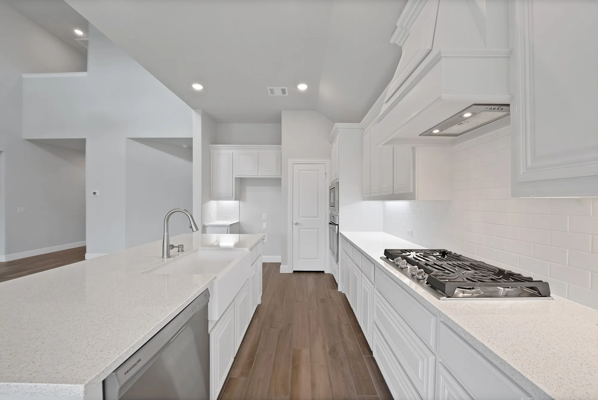 Single Family Residence For Rent in Parker County , 111 Kingfisher Lane, Aledo, Texas 76008, 4 Bedroom, 4 Bathroom, 2 Garage spaces, 3,557 Sqft, built in 2023, mls#21398972, Real Estate Agent in Aledo, Homes For Rent in Parker county, Homes For Rent in Aledo, Realtor in Aledo Texas, Real Estate Brokerage Independent Realty Texas, Luminita Cordes Realtor